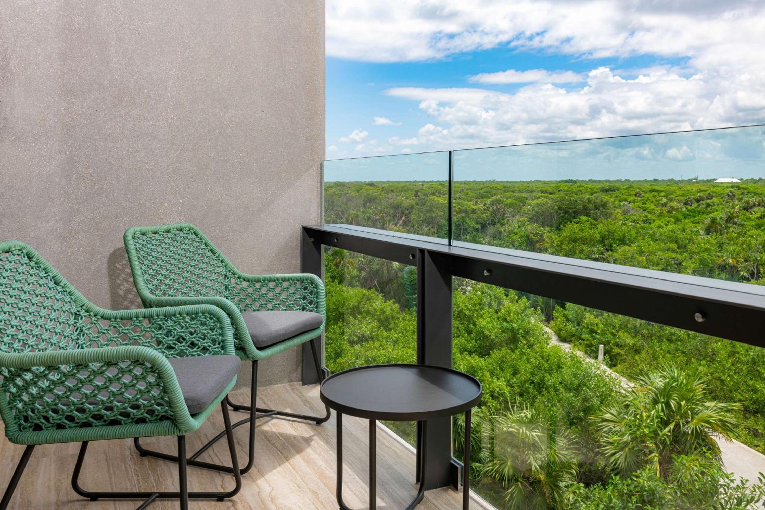 Enclave King Room with Nature View - Photo 4