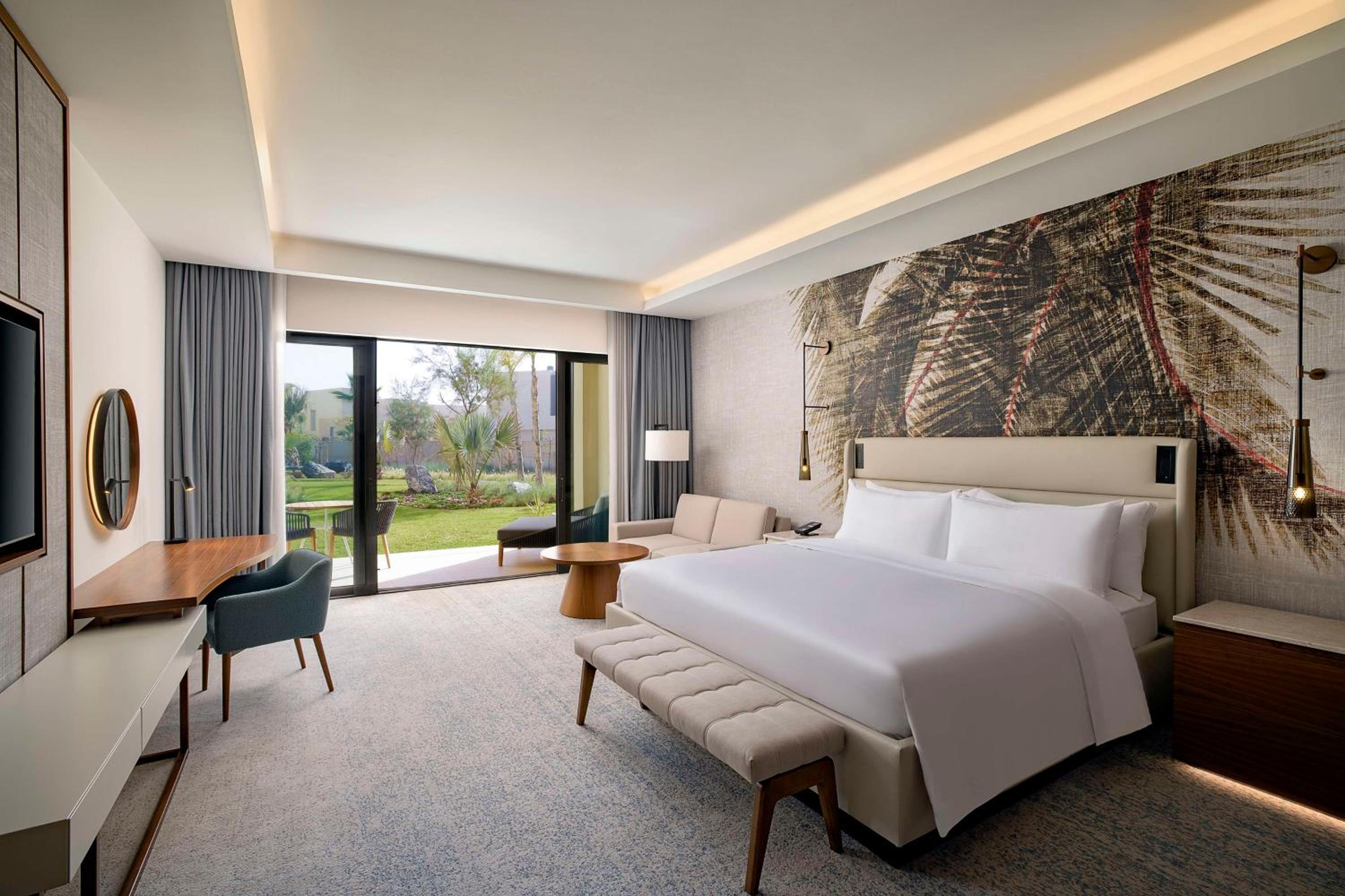 Premier King Room - Photo 1