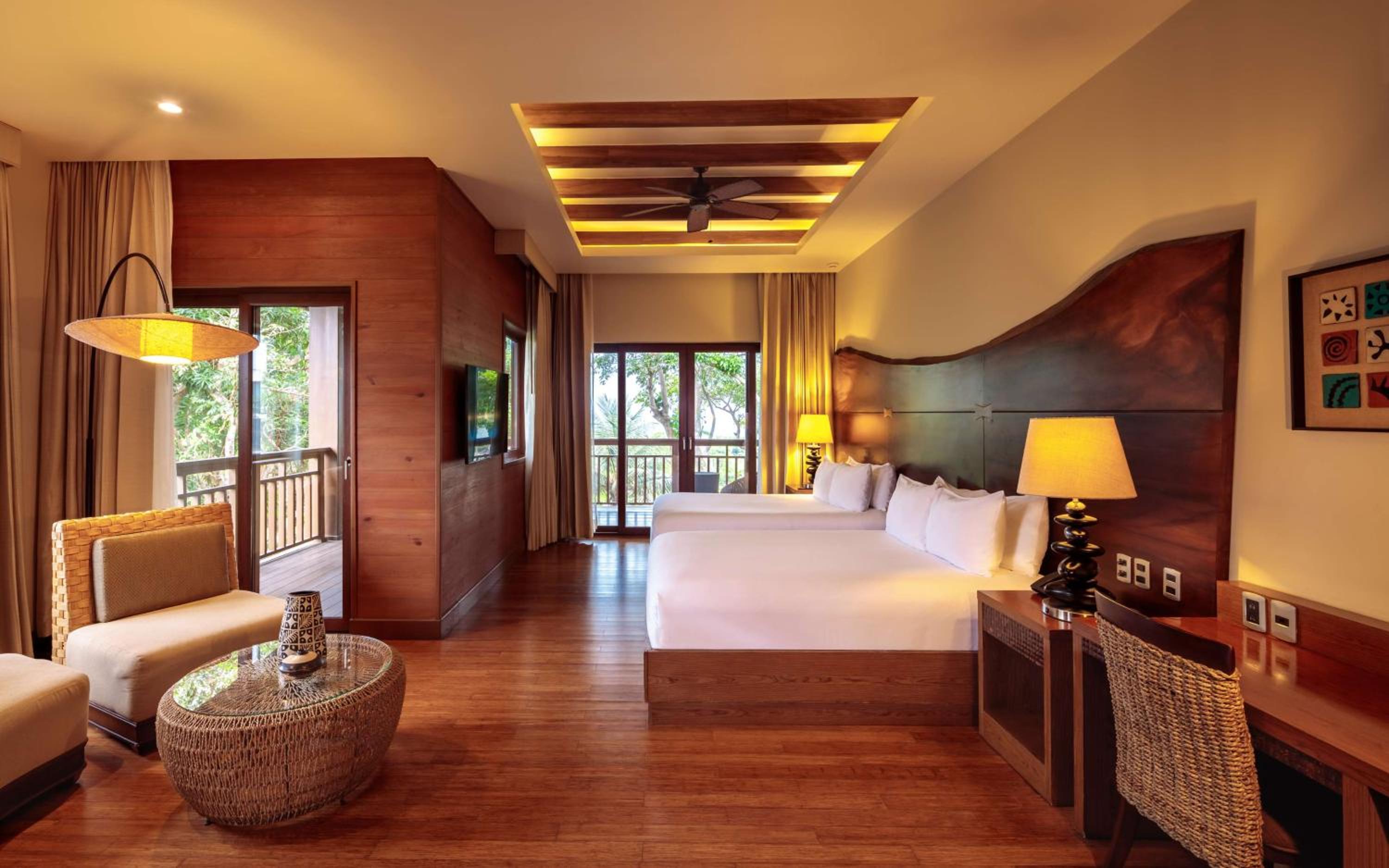 Junior Suite with Two Queen Beds - Partial Ocean View