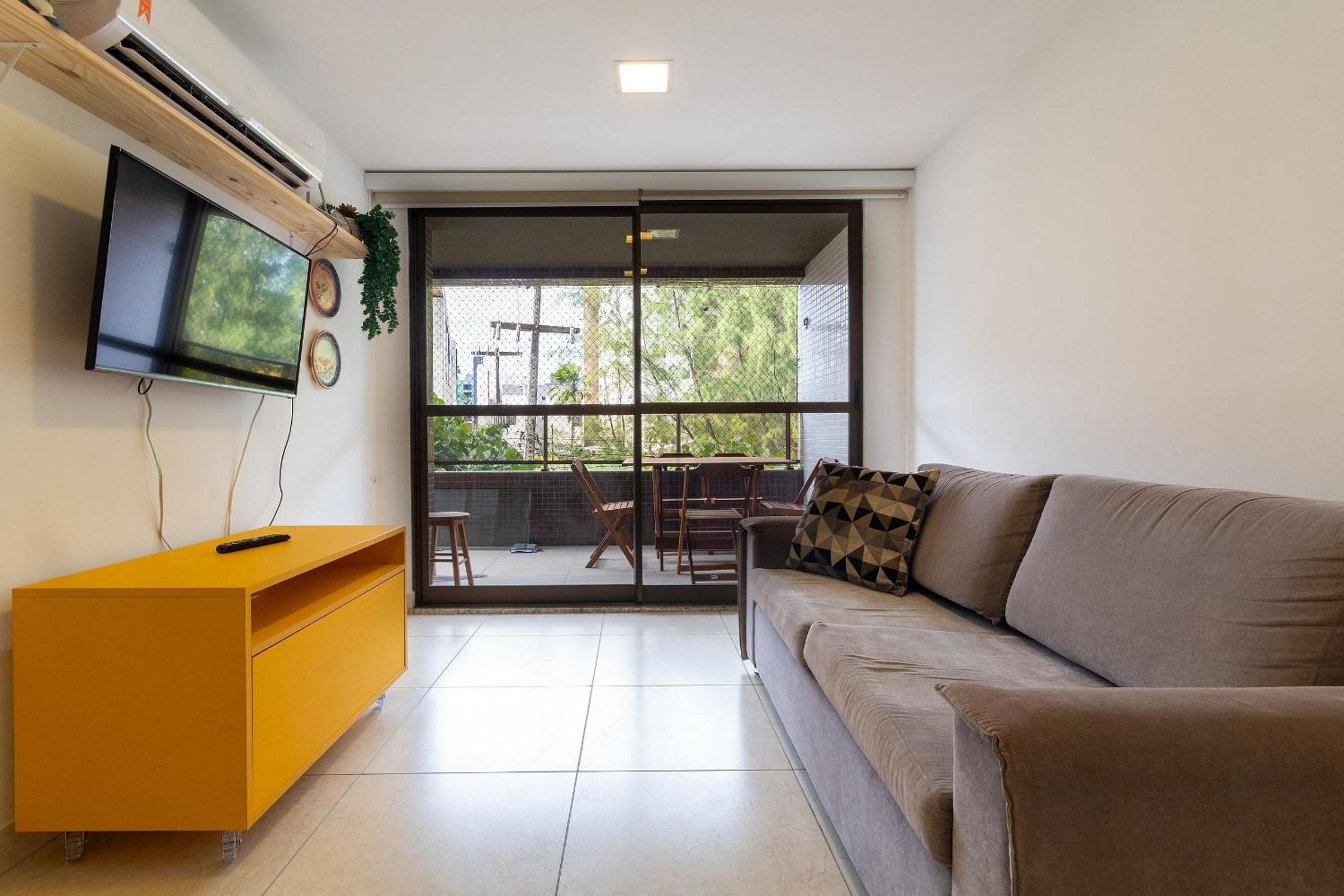 Apartment photo 1
