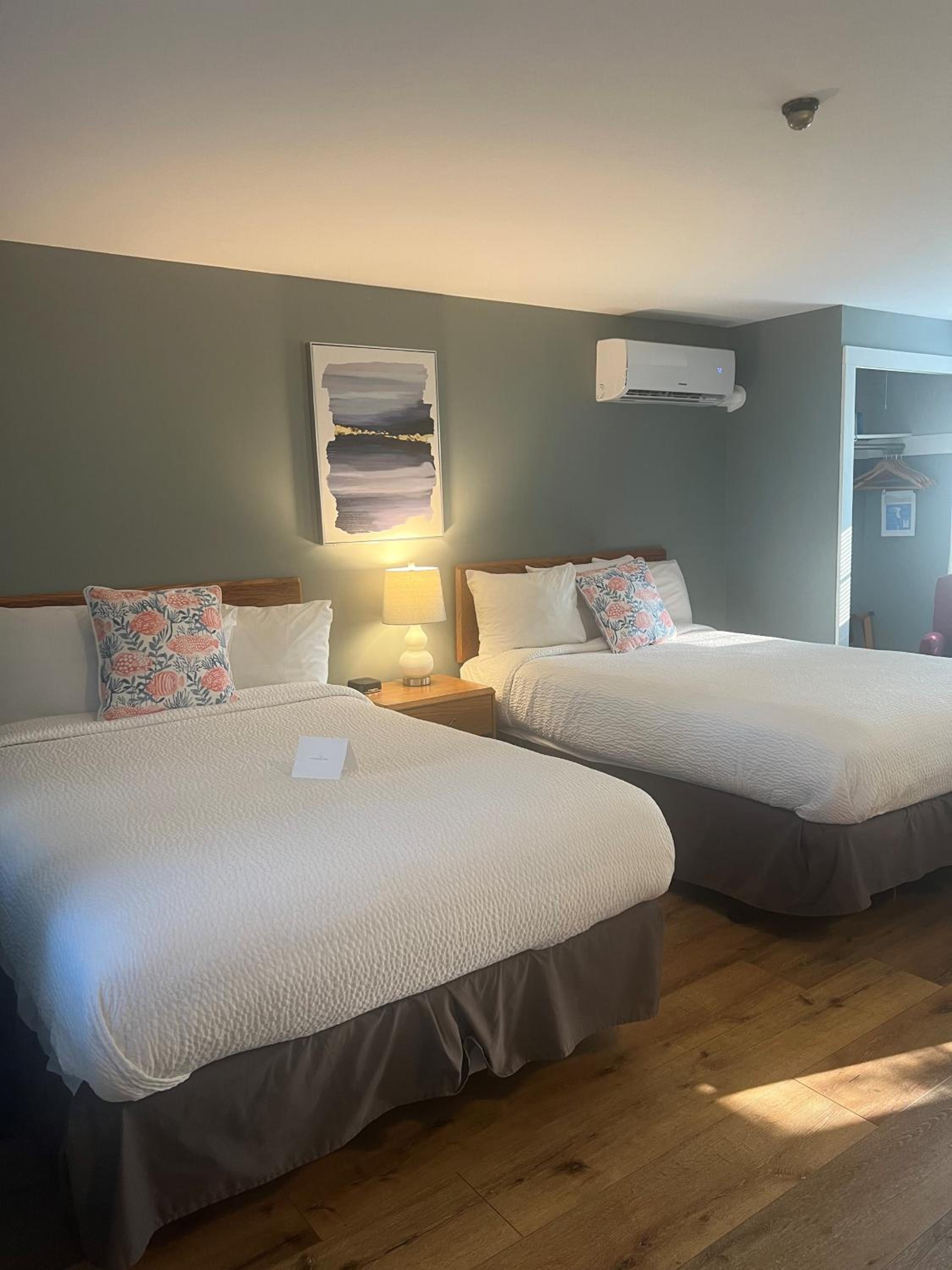 Standard Double Room photo 2