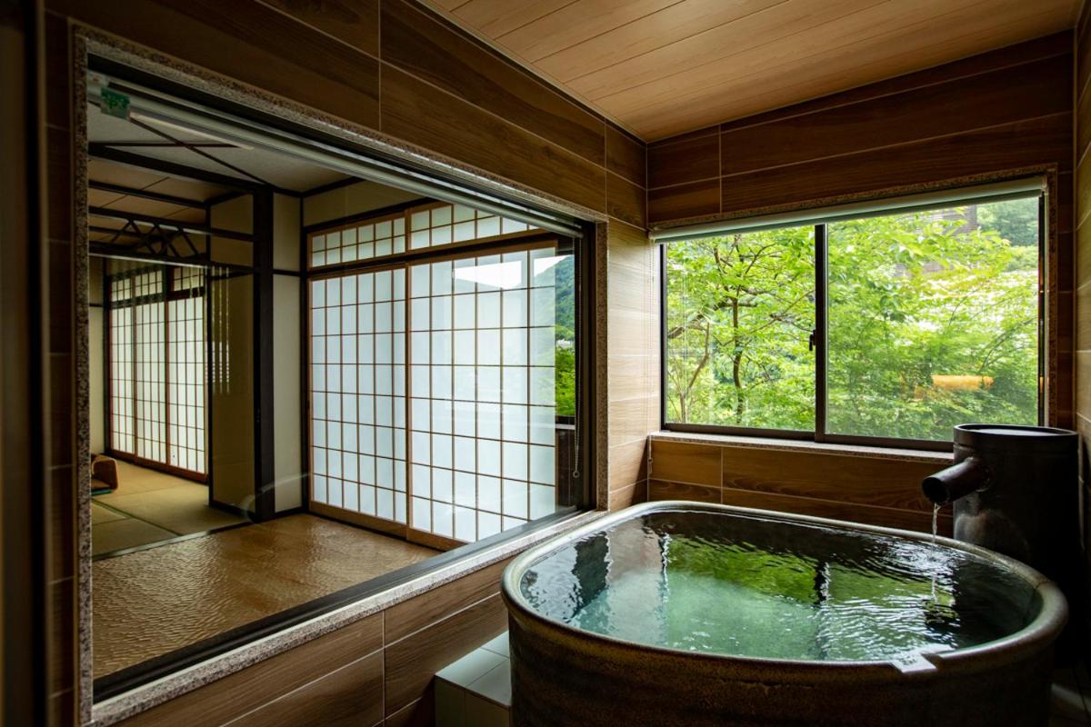 ISHIYAMA with Hot spring Semi Open Air Bath