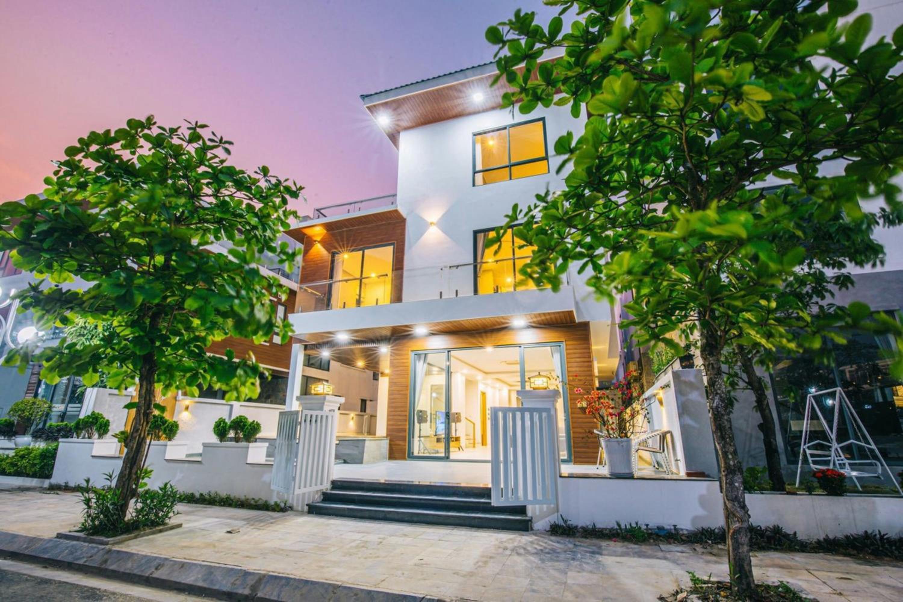 Villa with Private Pool photo 2