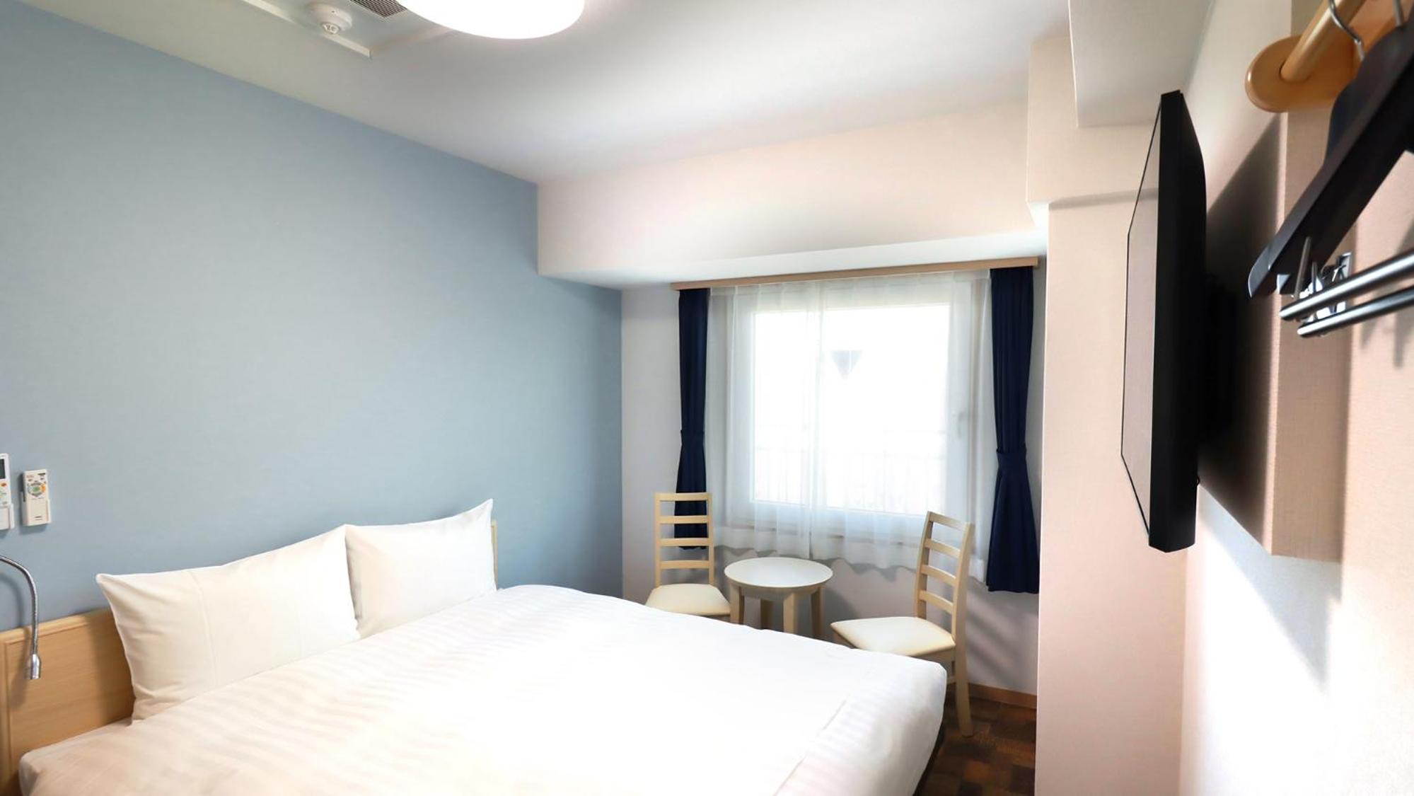 Queen Room - Non-Smoking - Photo 1