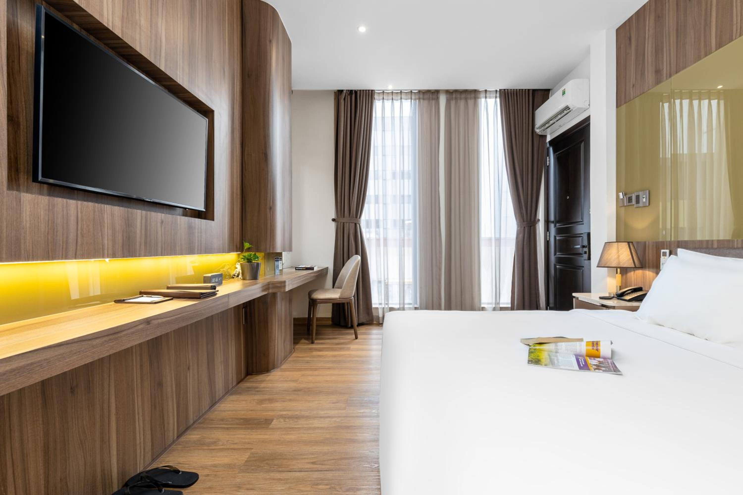 Double Room - Photo 11