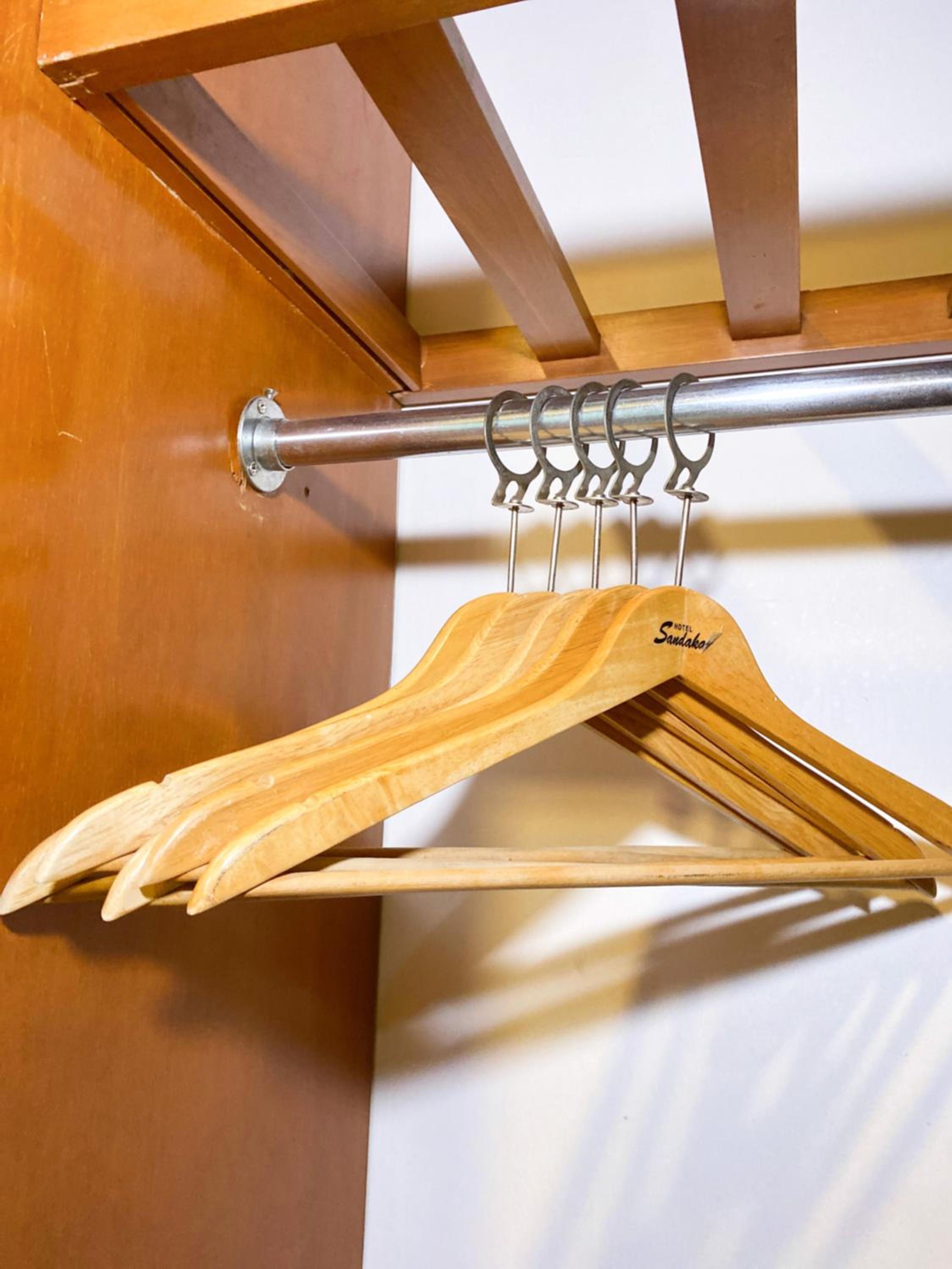 Standard Single Room - Photo 4