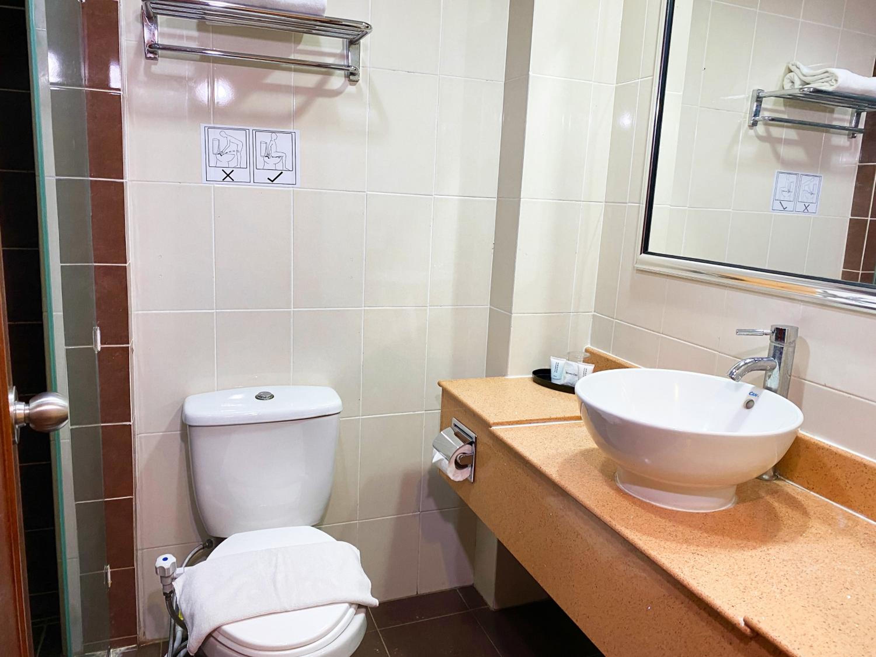 Standard Single Room - Photo 6