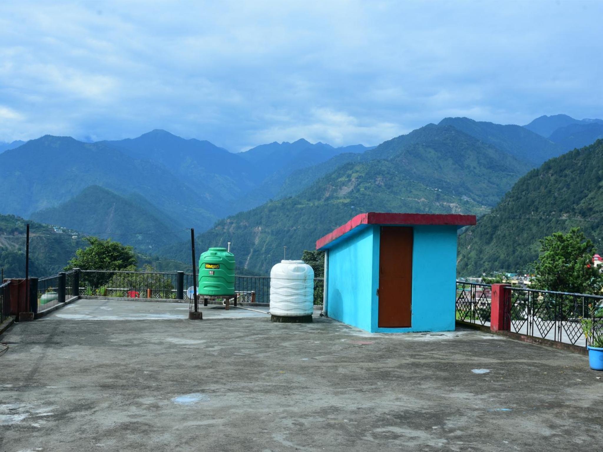 Single Room With Mountain View