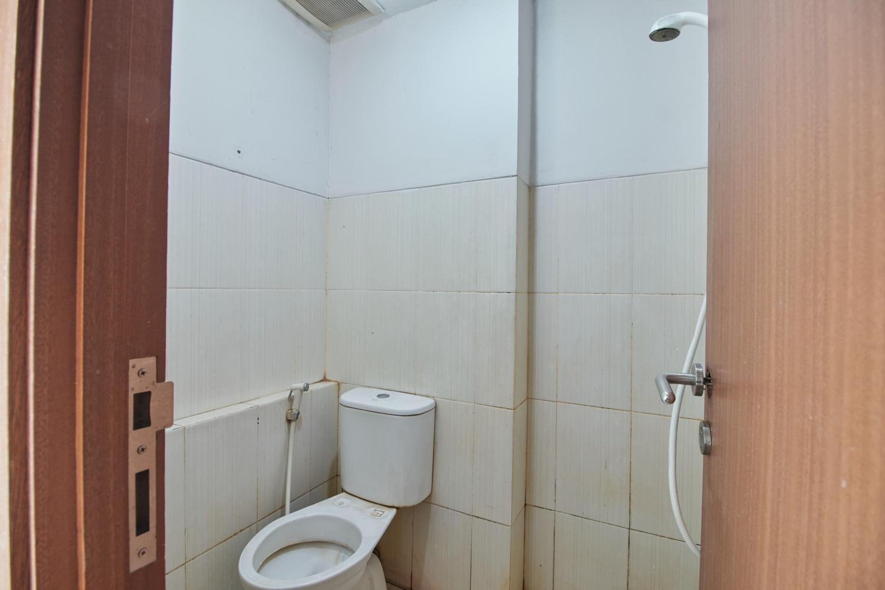 Studio - Photo 25