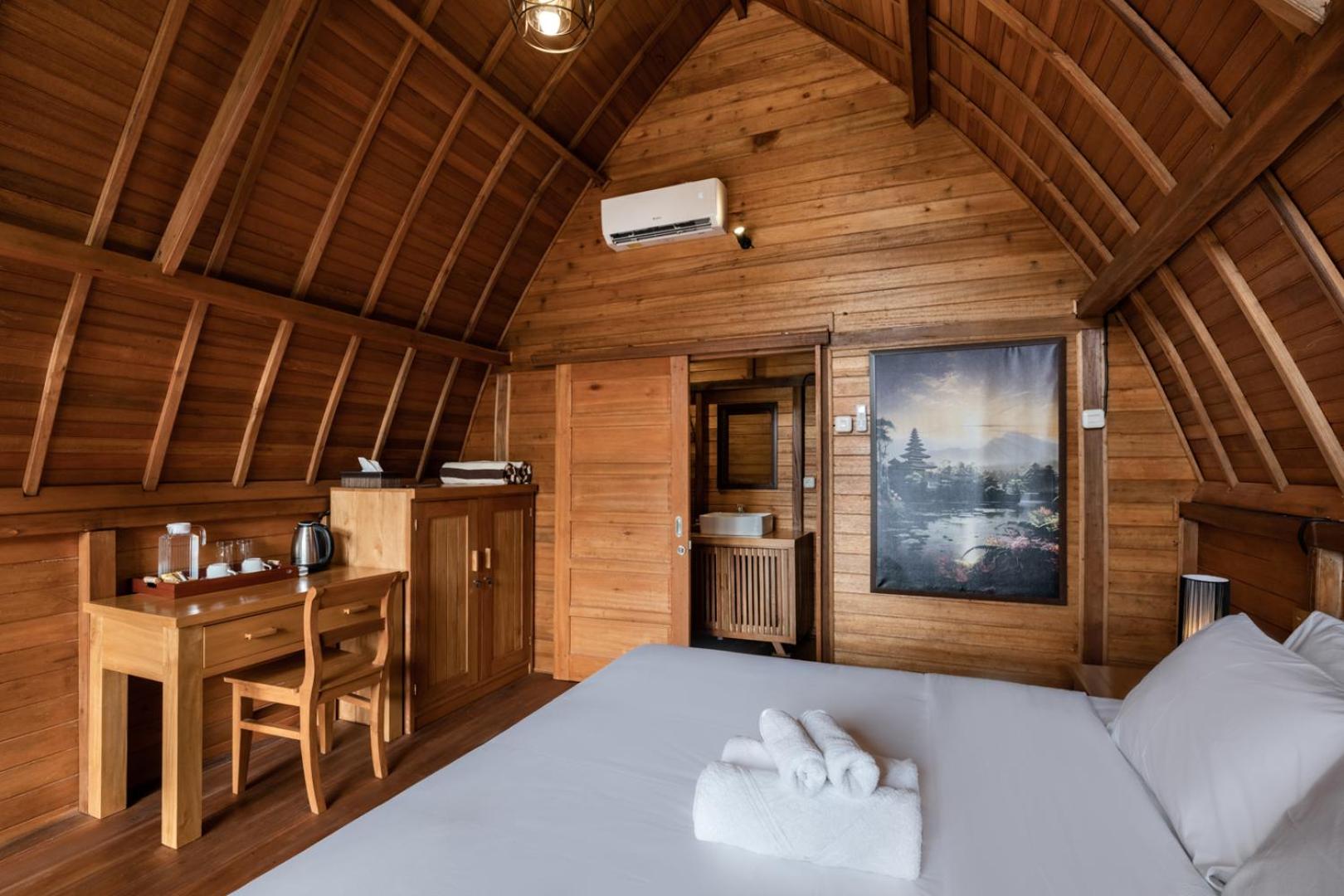 Lumbung Lodge with Private Pool with Free Scheduled Yoga Class (on Saturday) - Photo 1