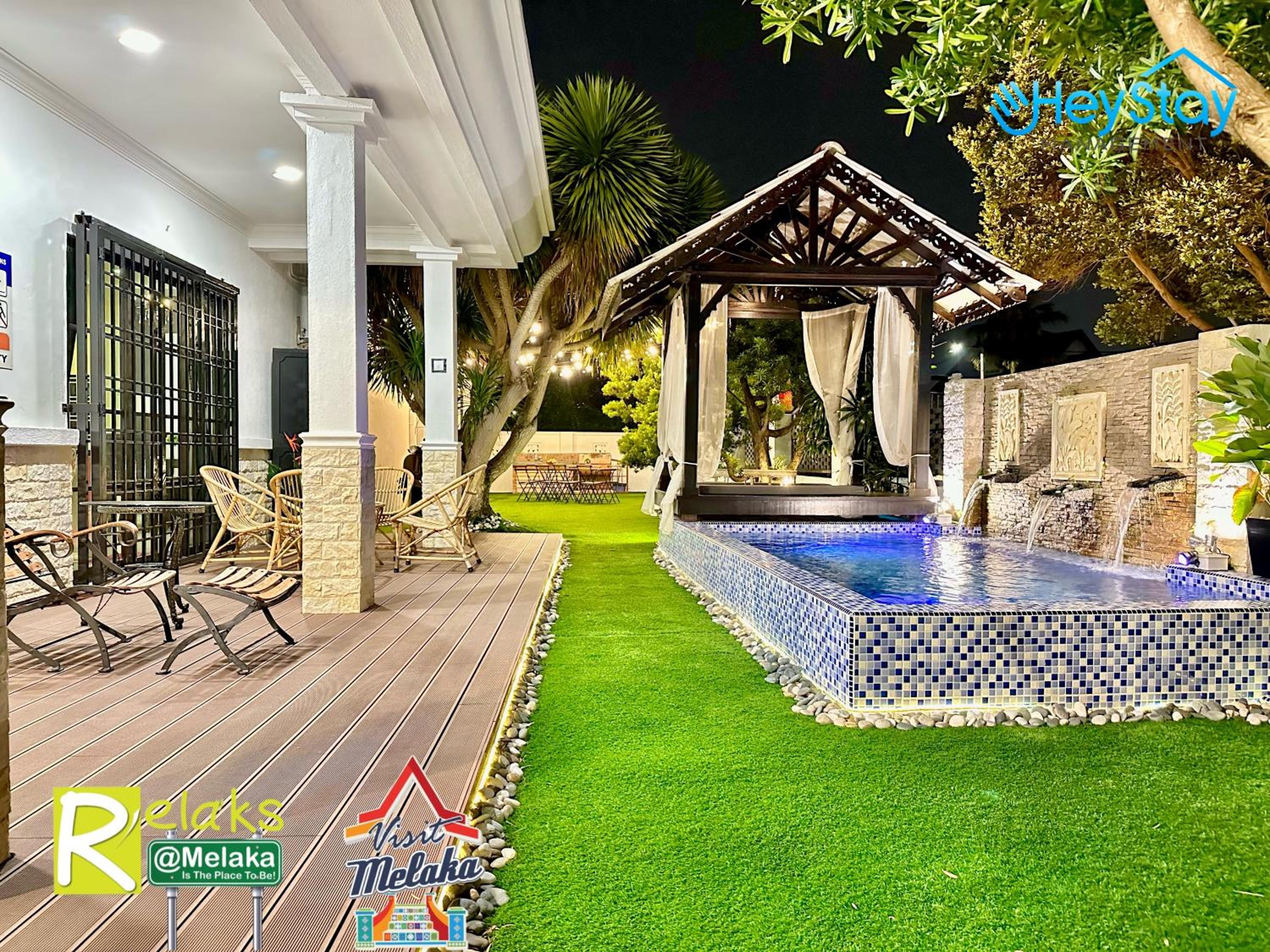 Four-Bedroom House - Photo 28