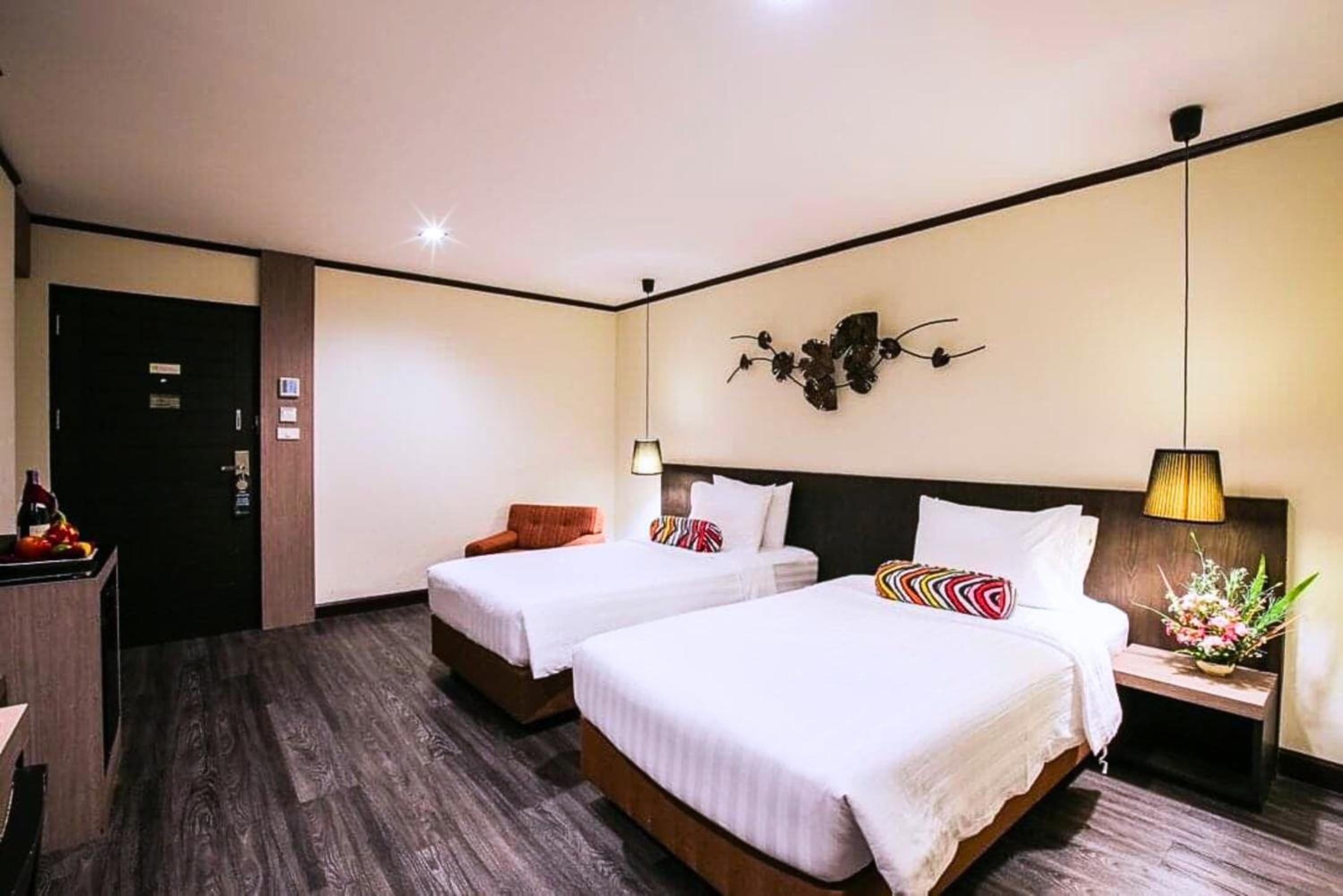 Deluxe Twin Room photo 3