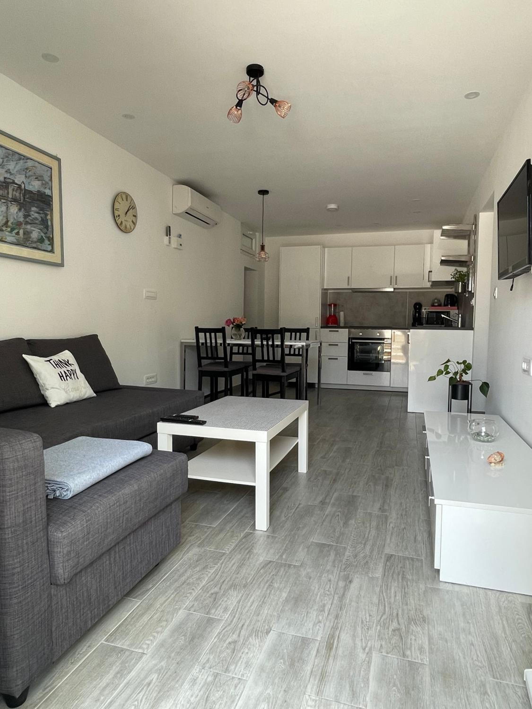 Apartment with Terrace photo 1