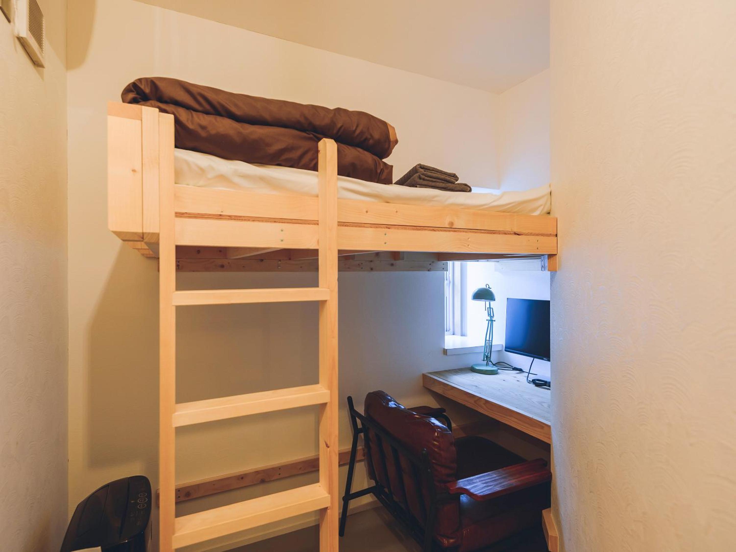 Economy Single Room