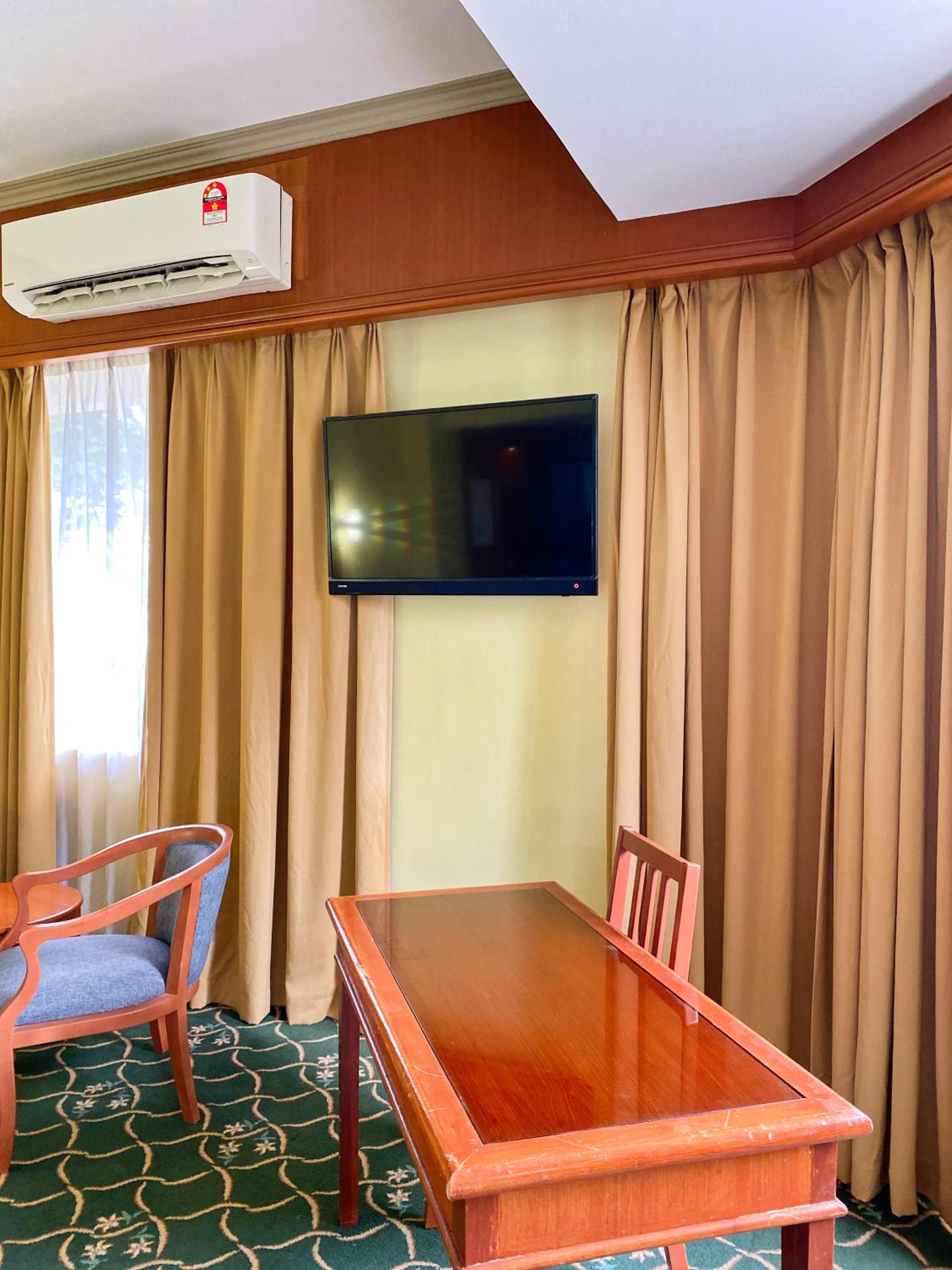 Junior Suite King - Photo 10