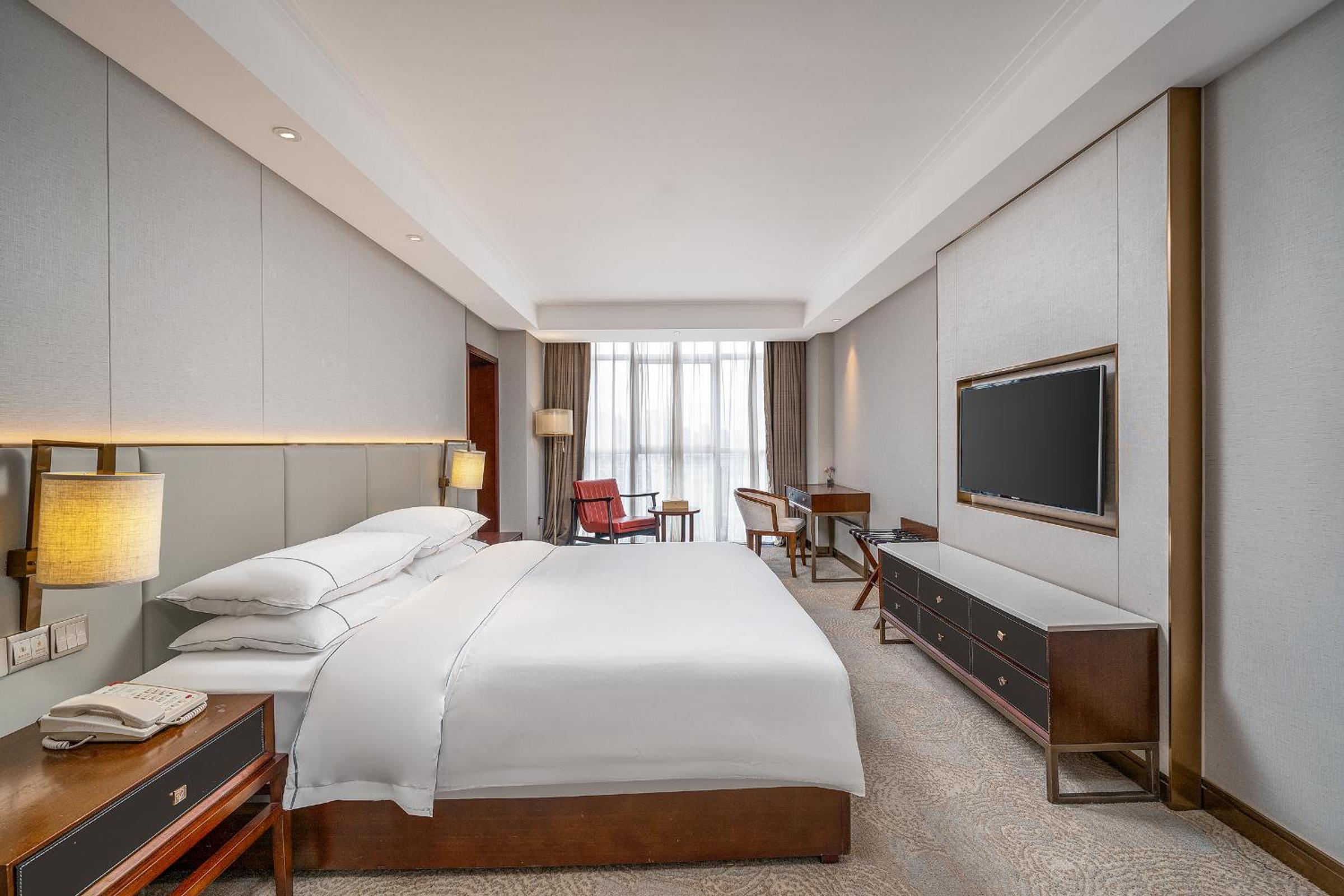 Executive King Room