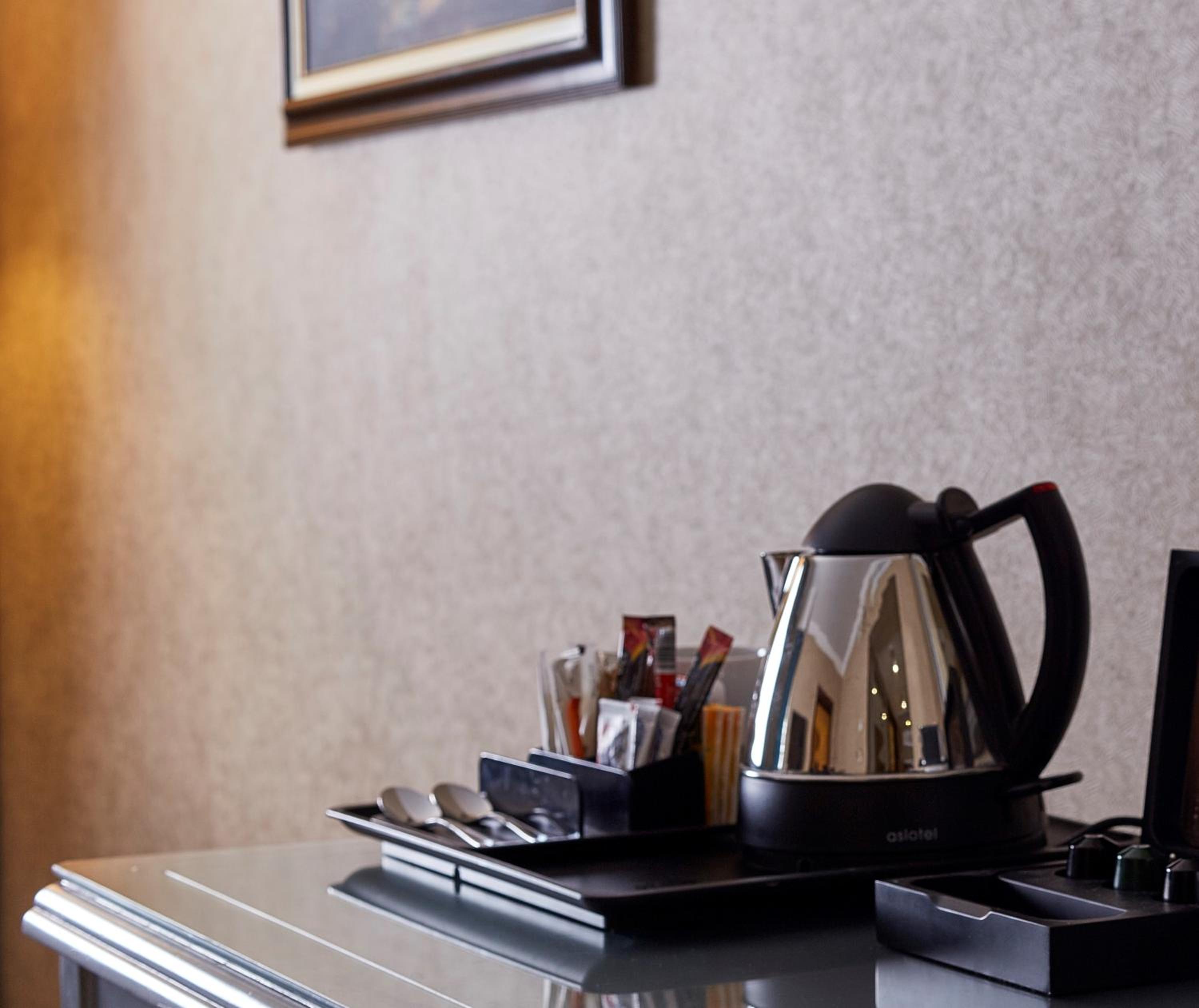 Executive King Room with City View - Photo 2