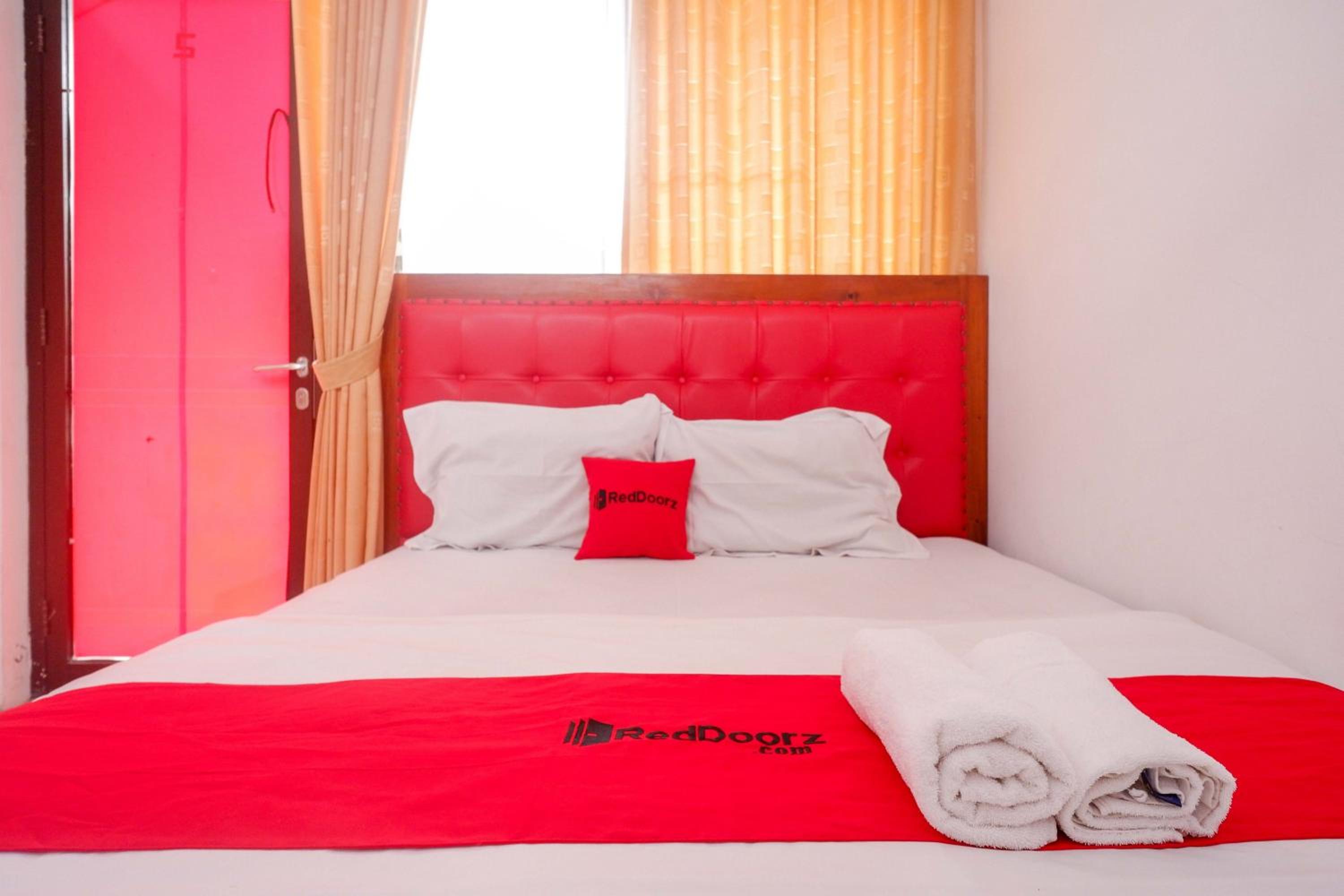 Deluxe Double Room - Photo 20