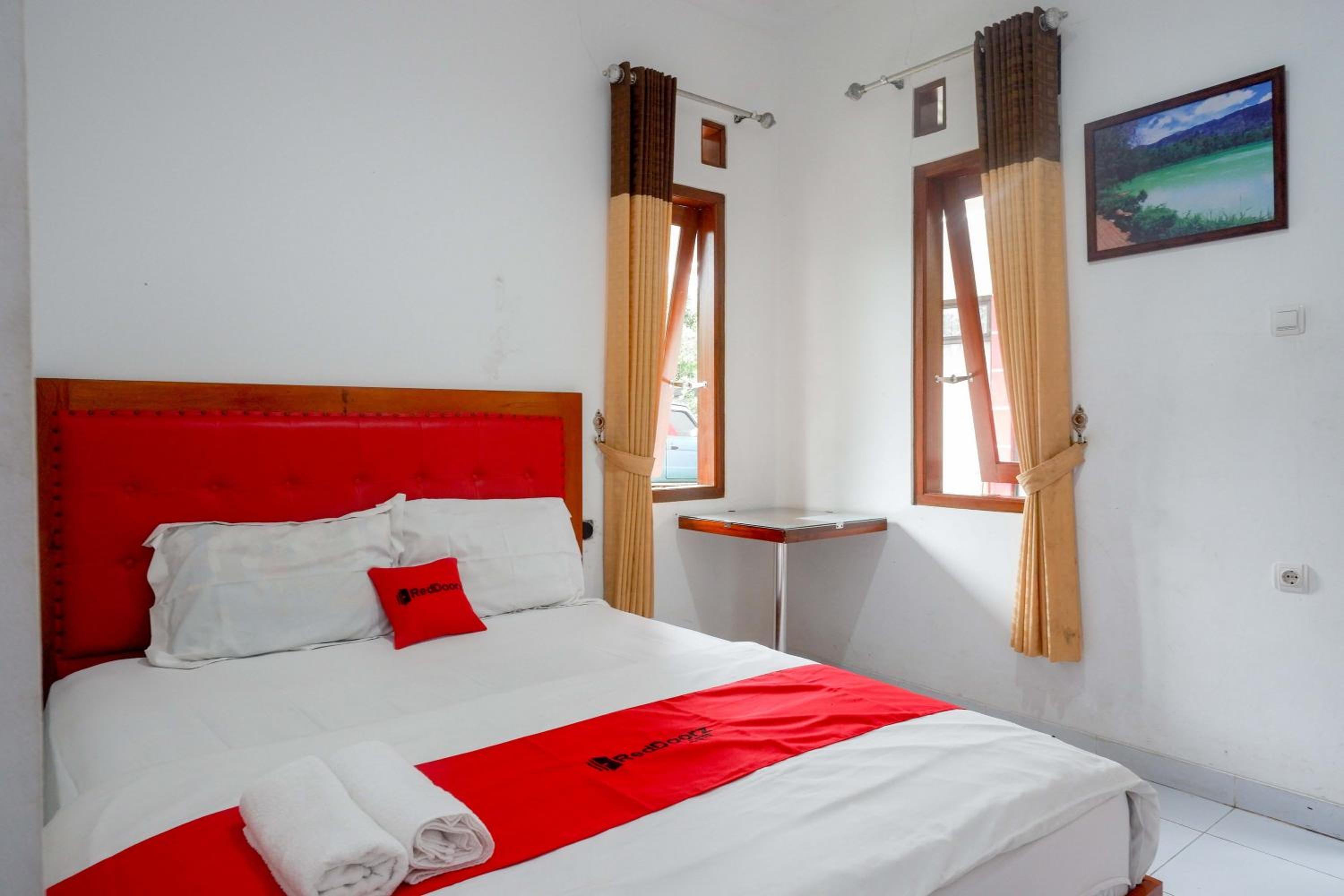 Deluxe Double Room - Photo 15