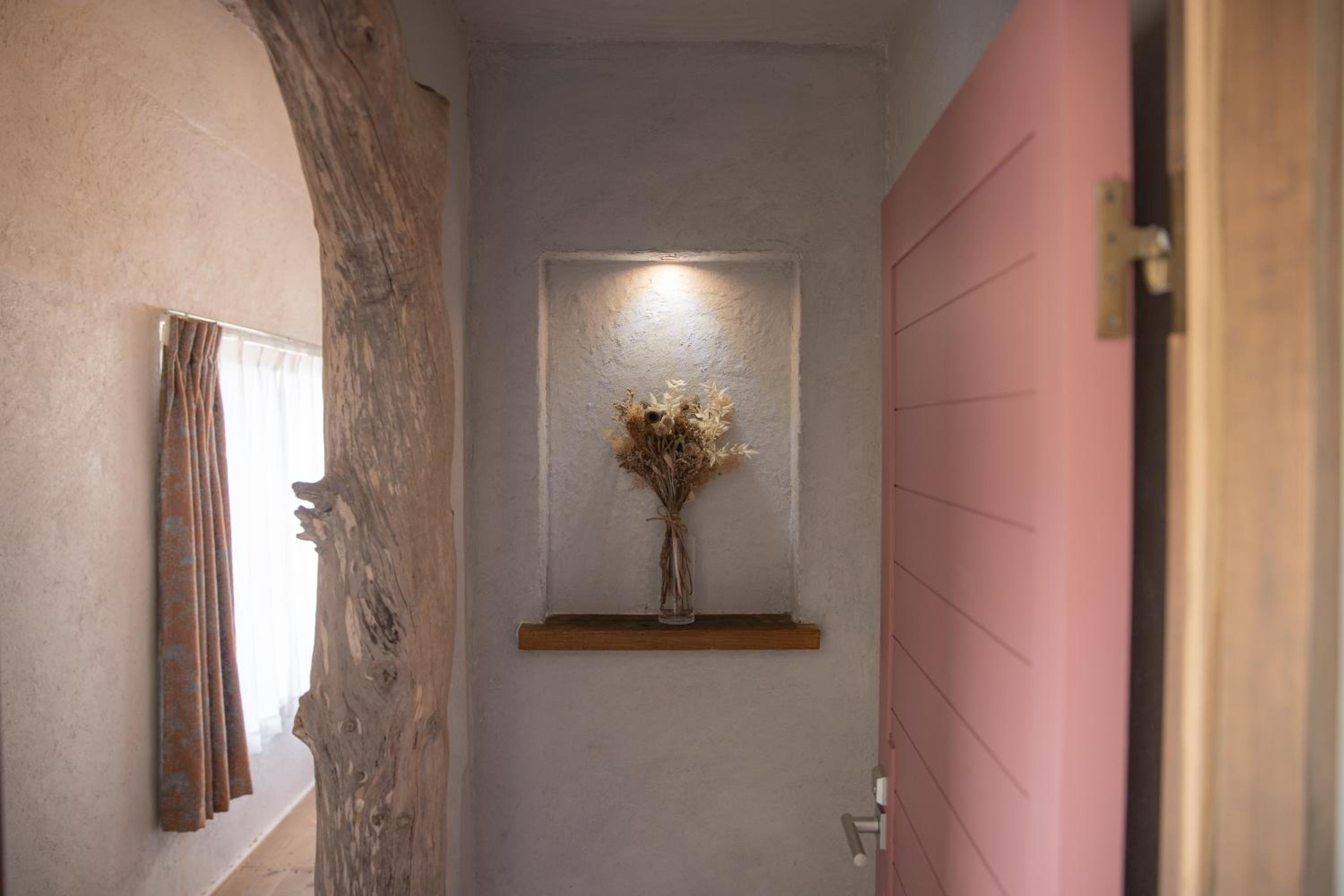 Double Room with Shared Bathroom photo 1