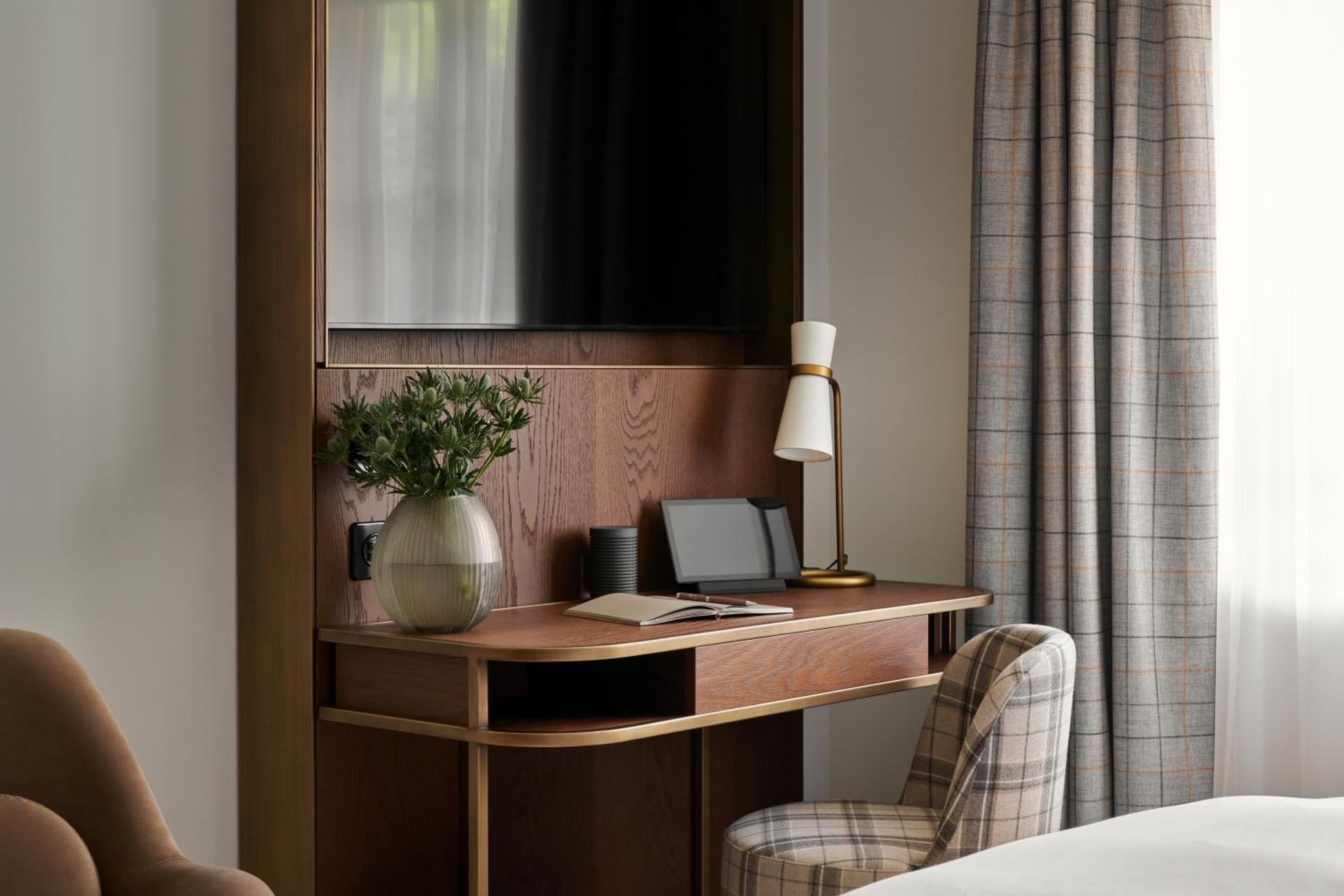 Superior Room – historic La Margna Wing