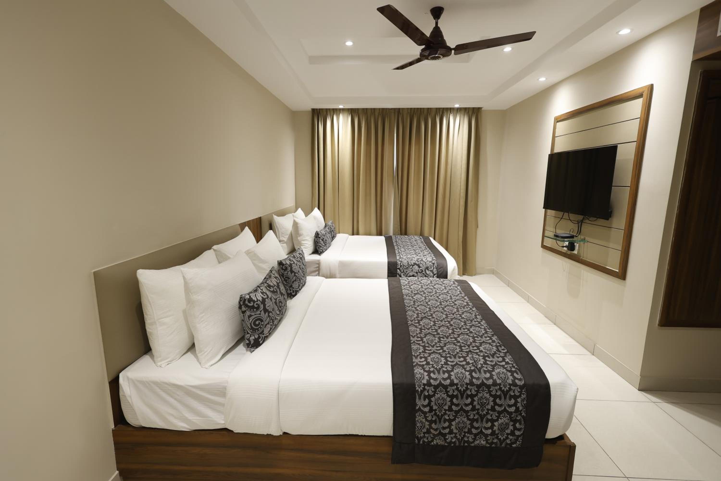 Superior Twin Room - Photo 5