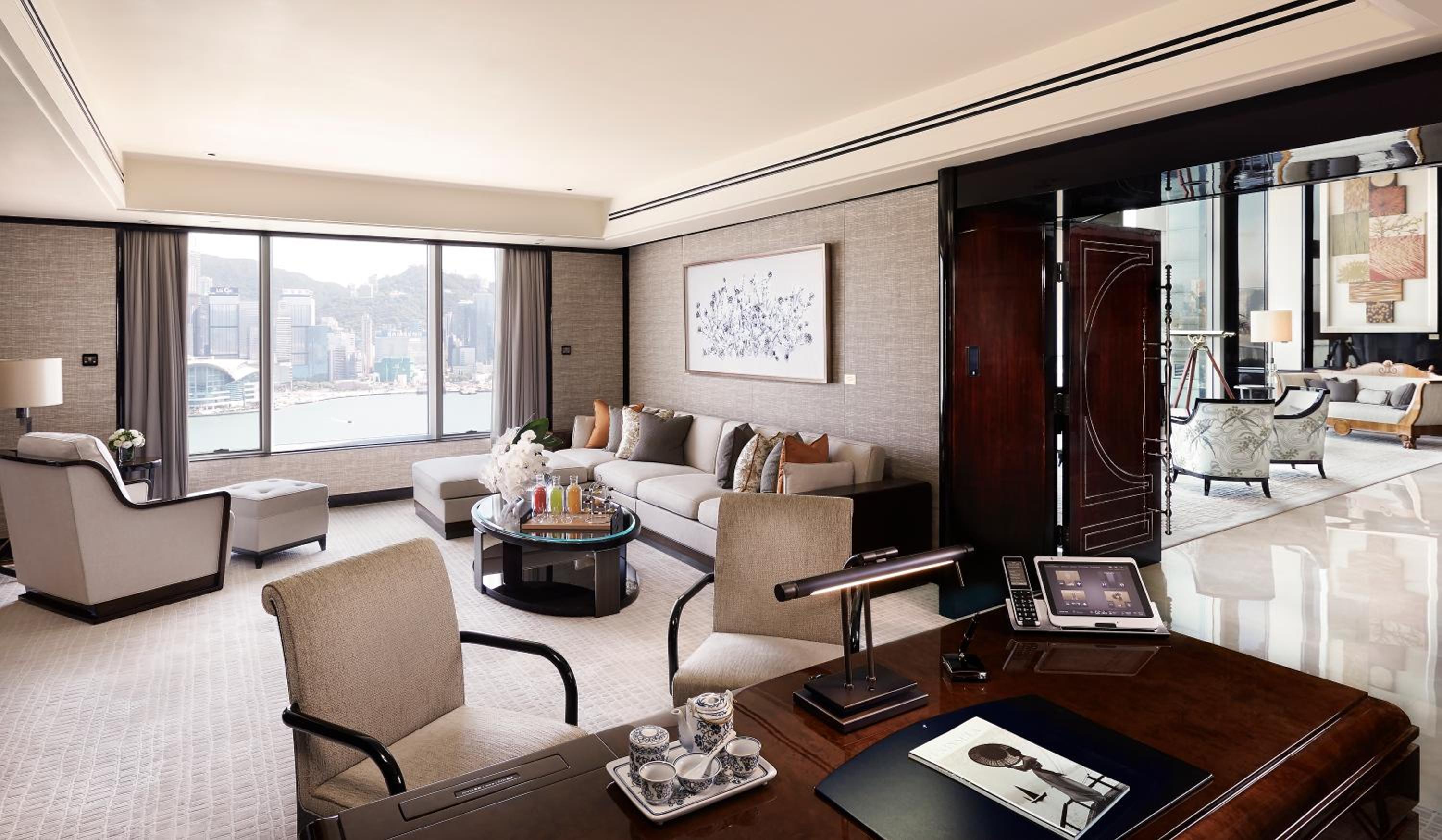 Suite photo 1