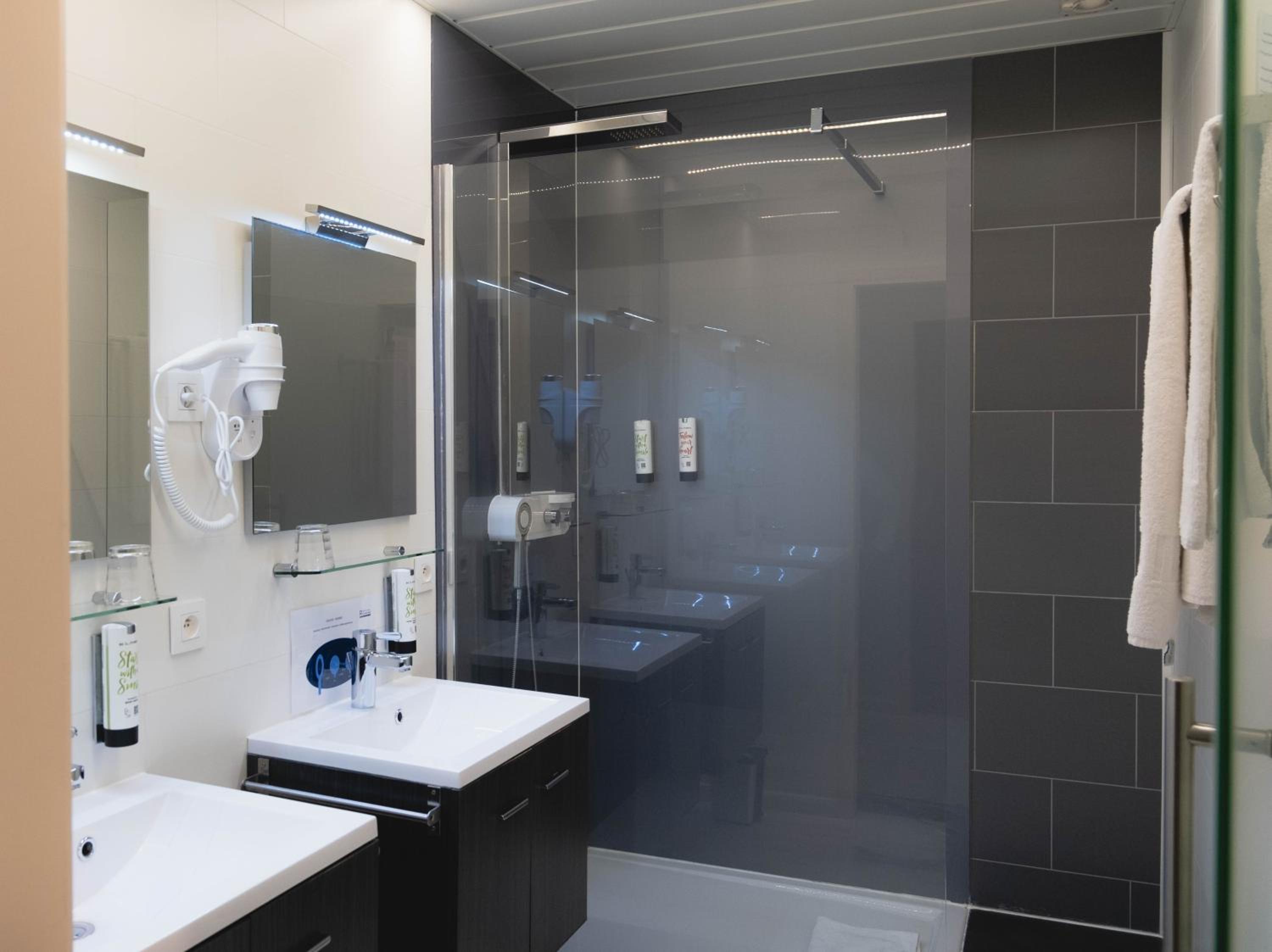 Superior Double Room - Photo 5