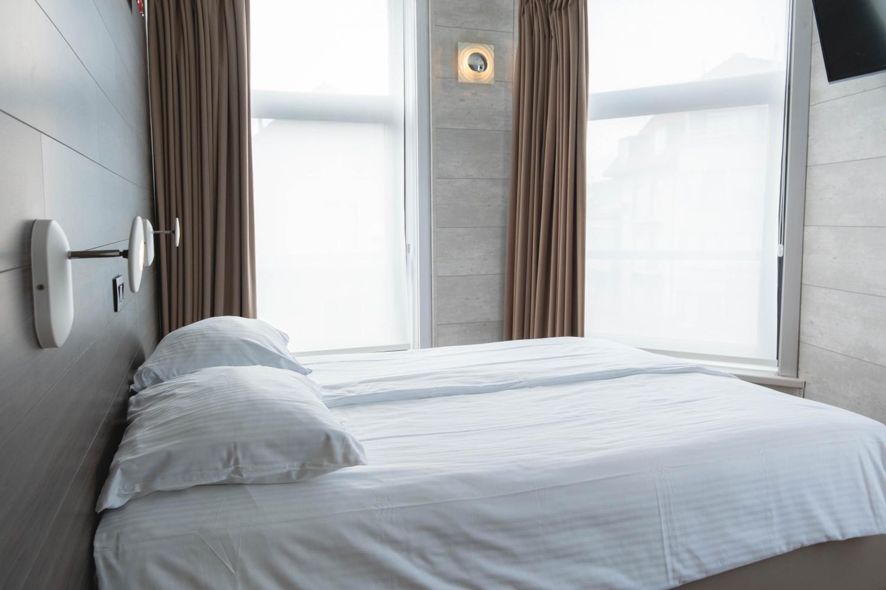 Superior Double Room - Photo 1