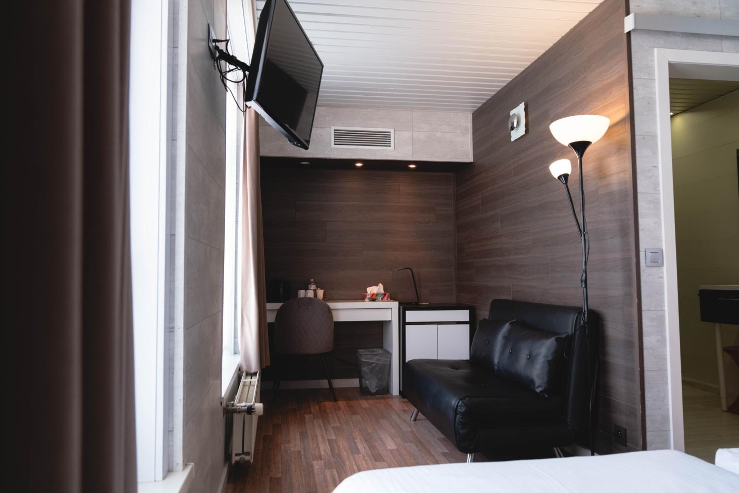 Superior Double Room - Photo 8