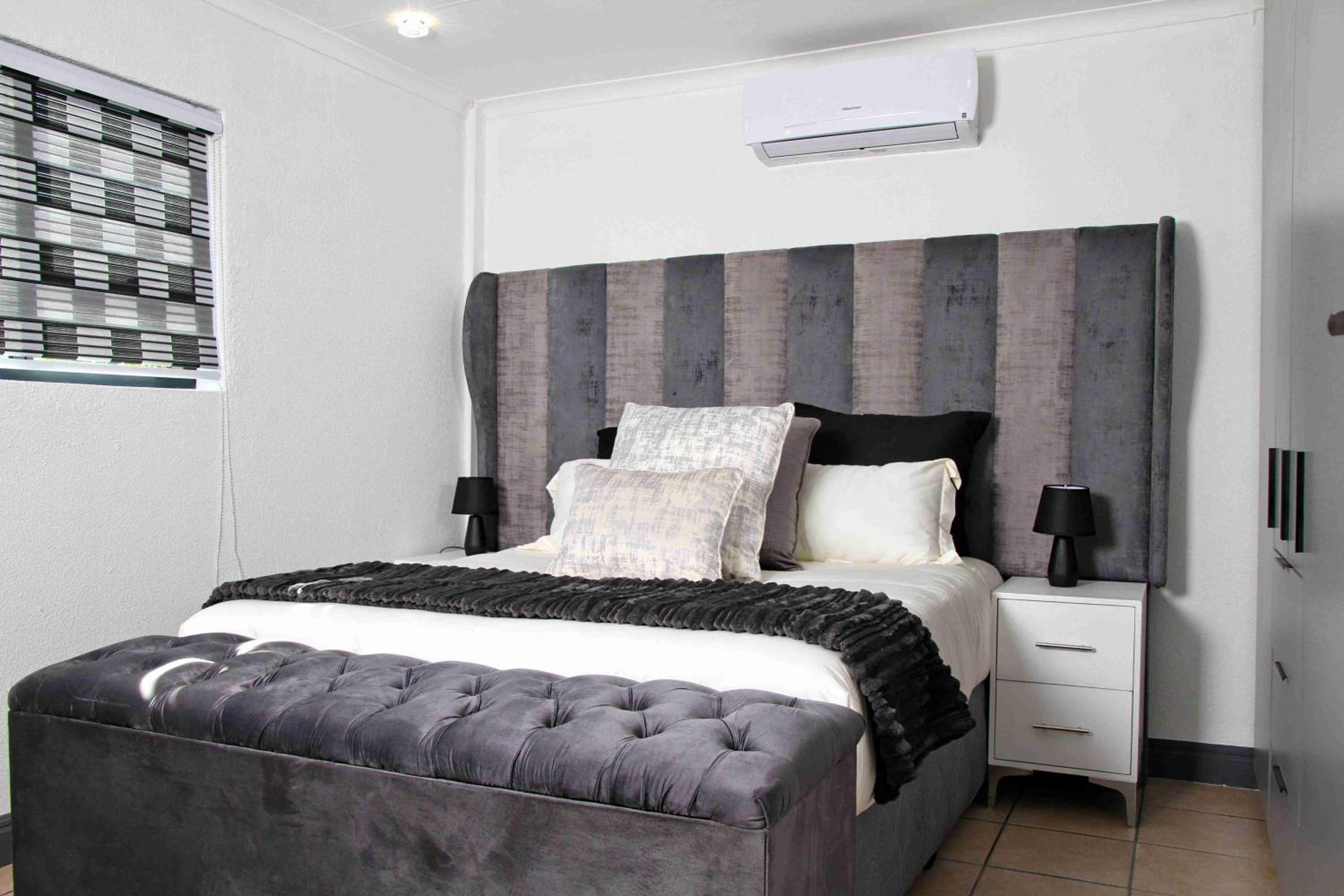 Two-Bedroom House photo 1