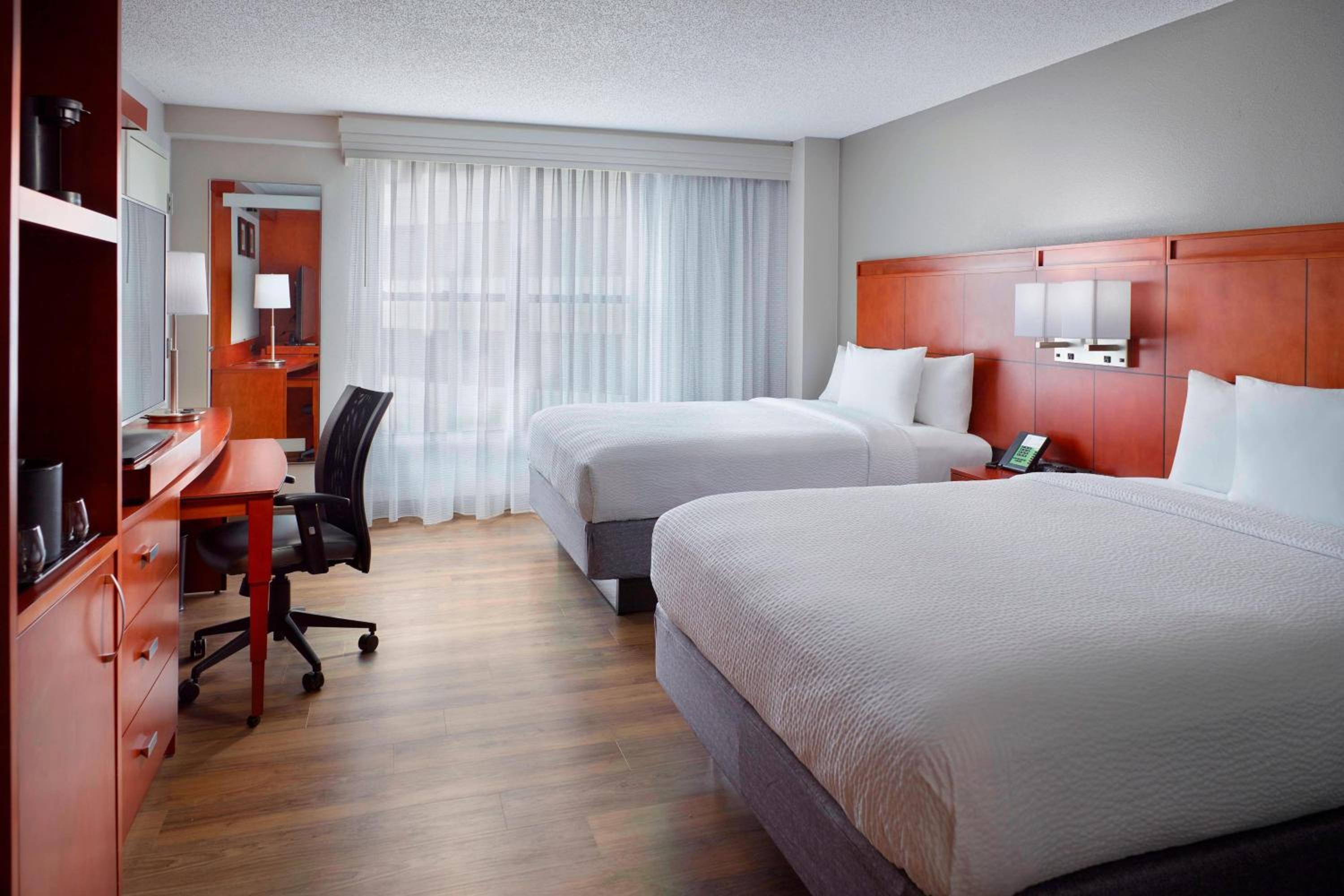 Queen Room with Two Queen Beds, Roll-In Shower and Transfer Shower - Mobility Access at Courtyard Atlanta Decatur Downtown/Emory in Decatur