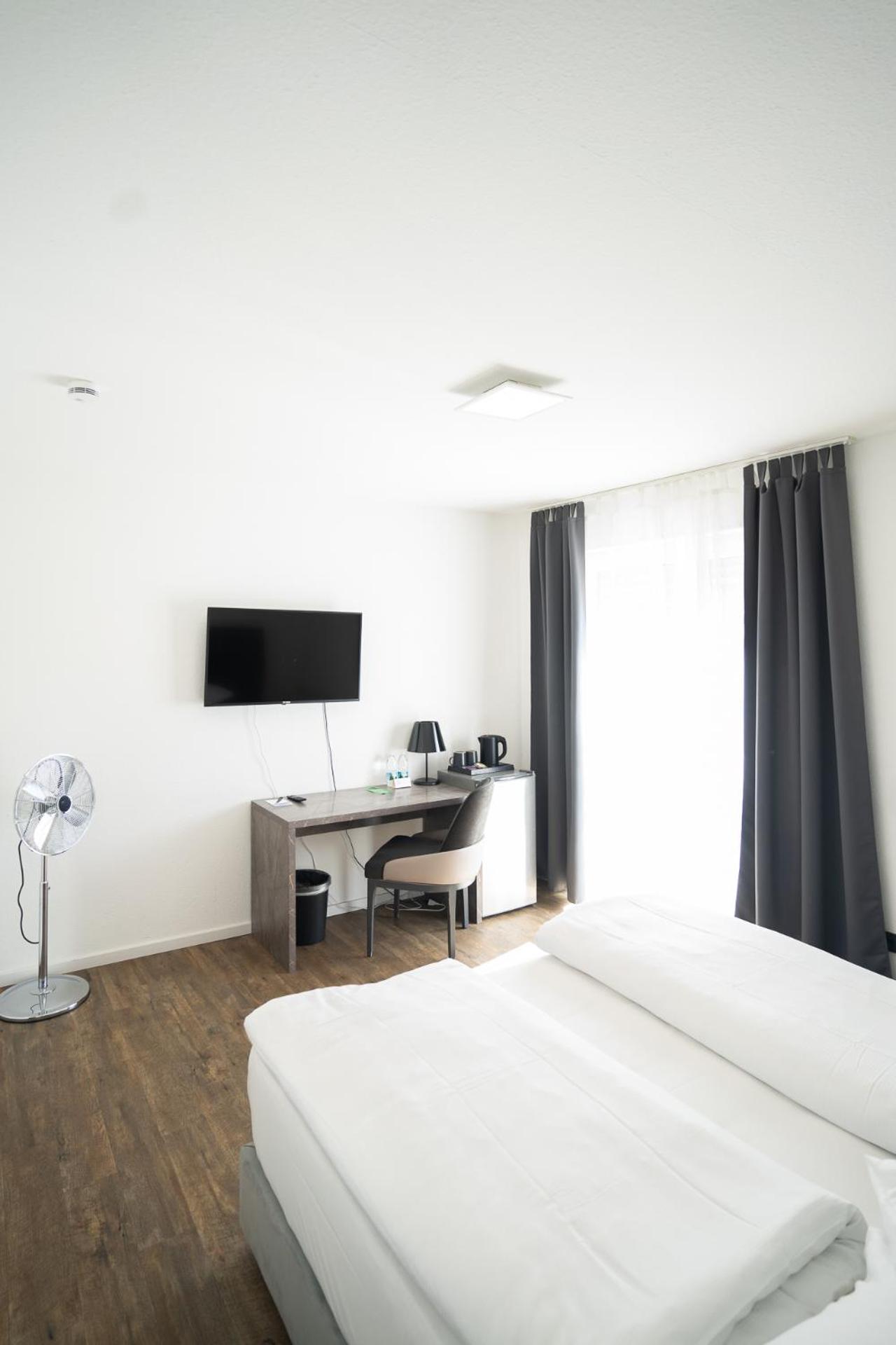 Superior Double Room - Photo 4