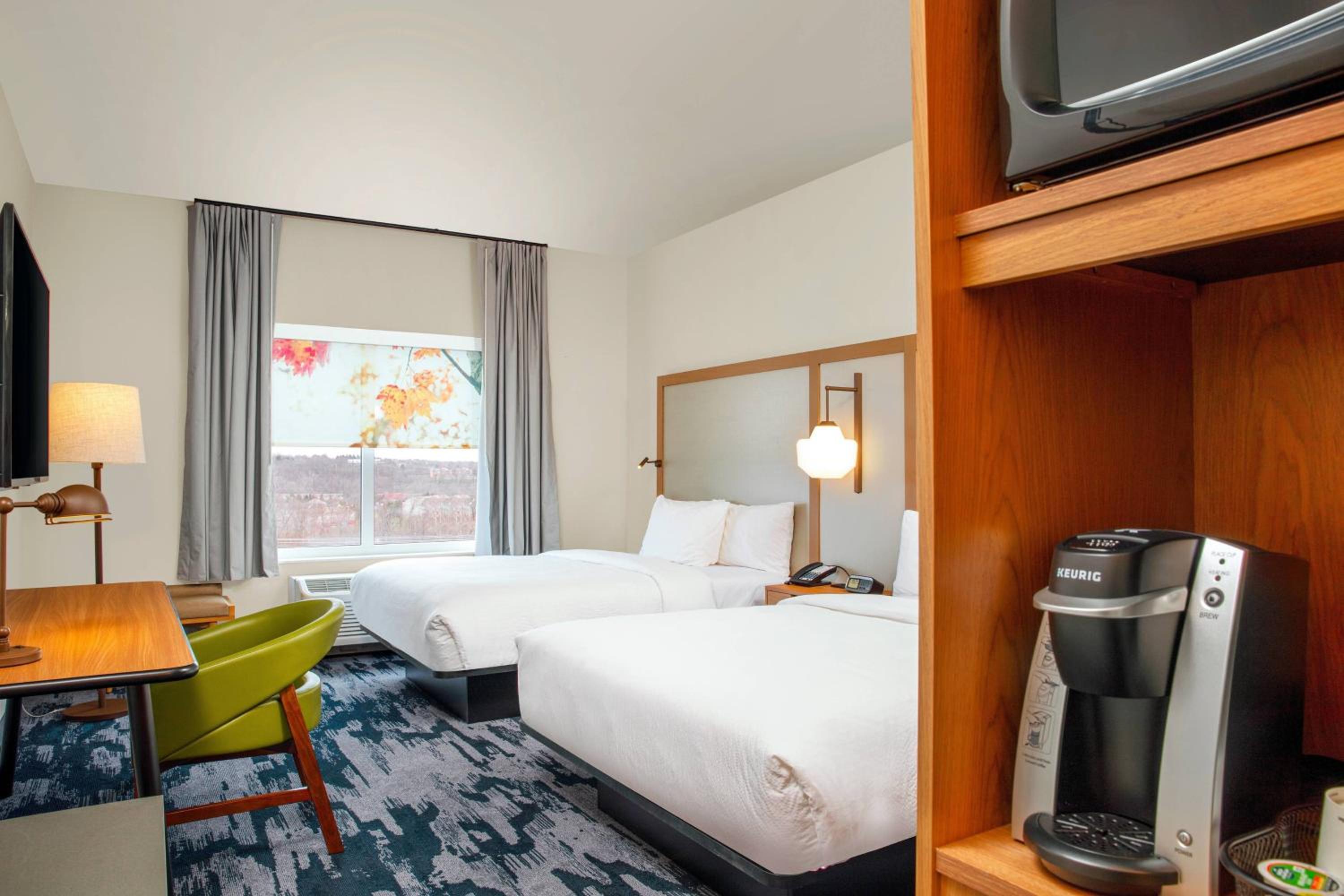 Double Queen Room - Photo 5