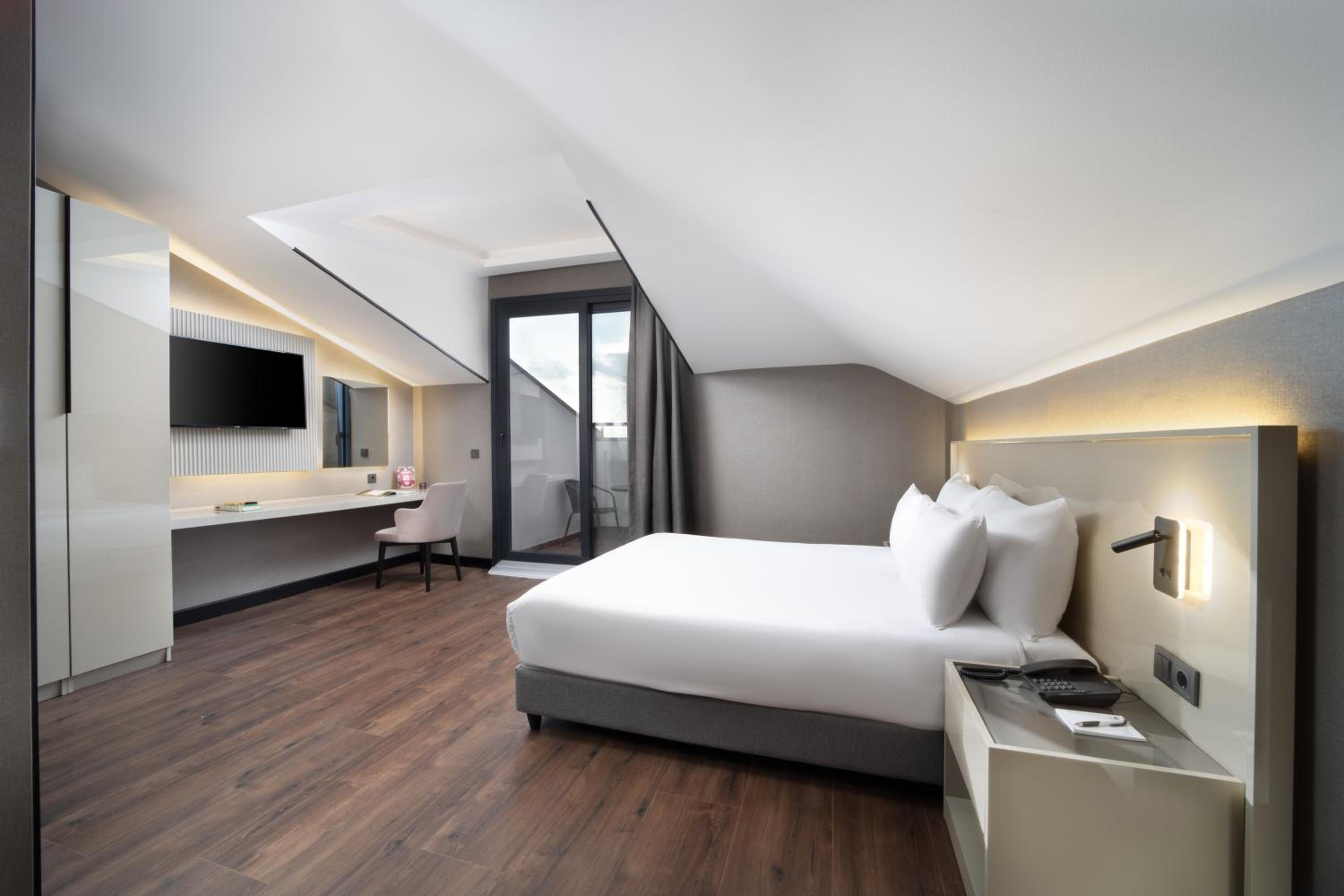 Deluxe Single Room photo 3