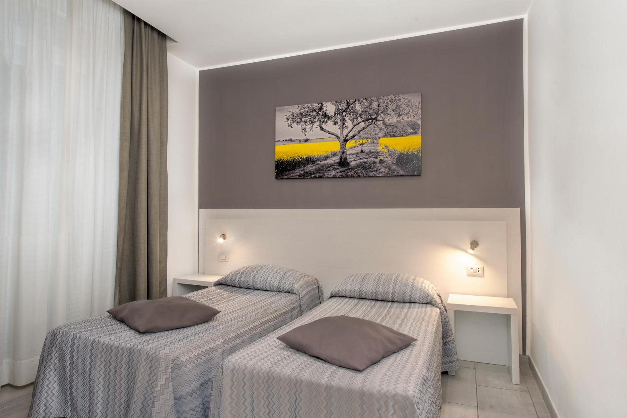 Superior Quadruple Room - Photo 3