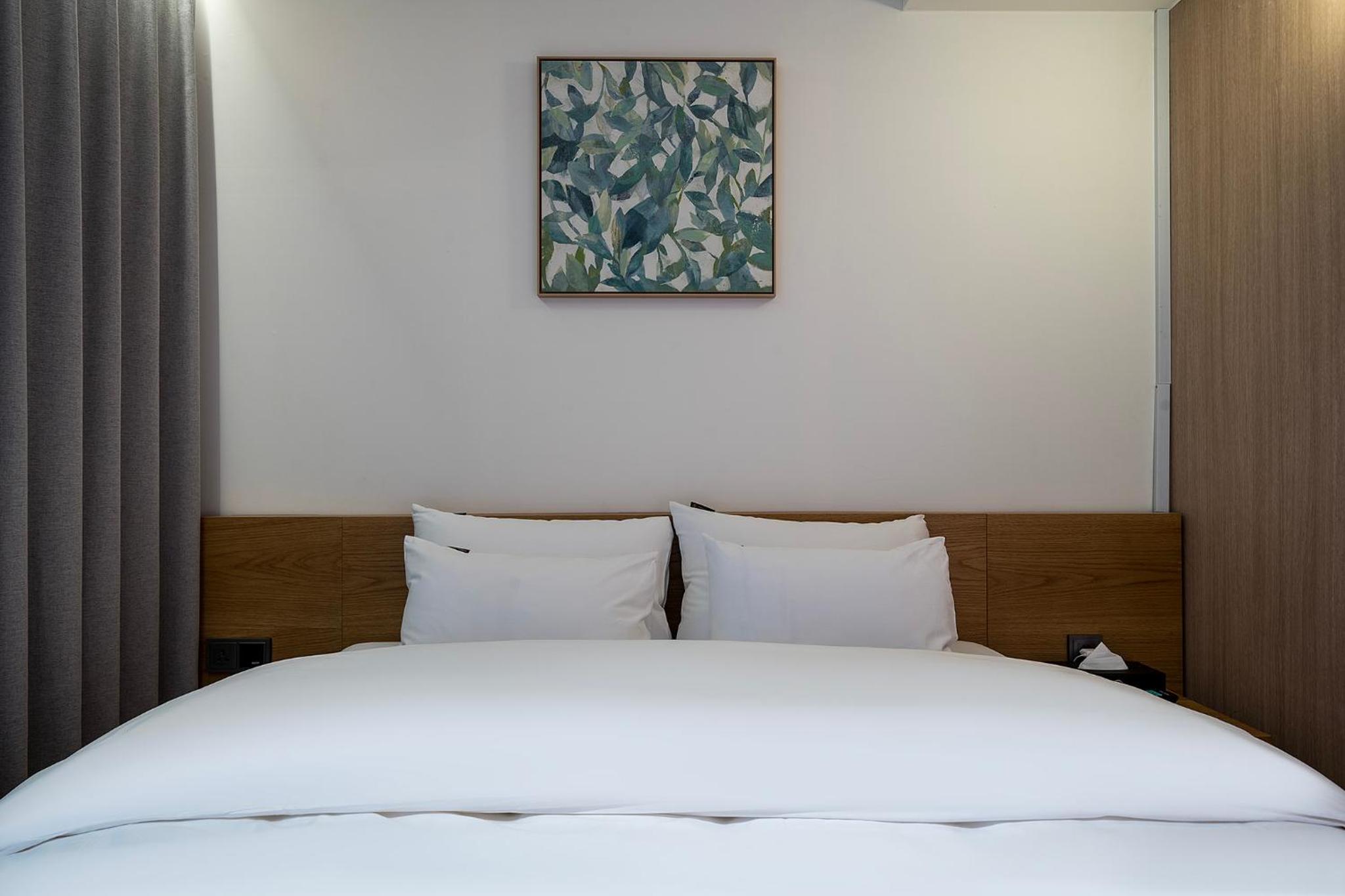 Suite with Terrace - Photo 1