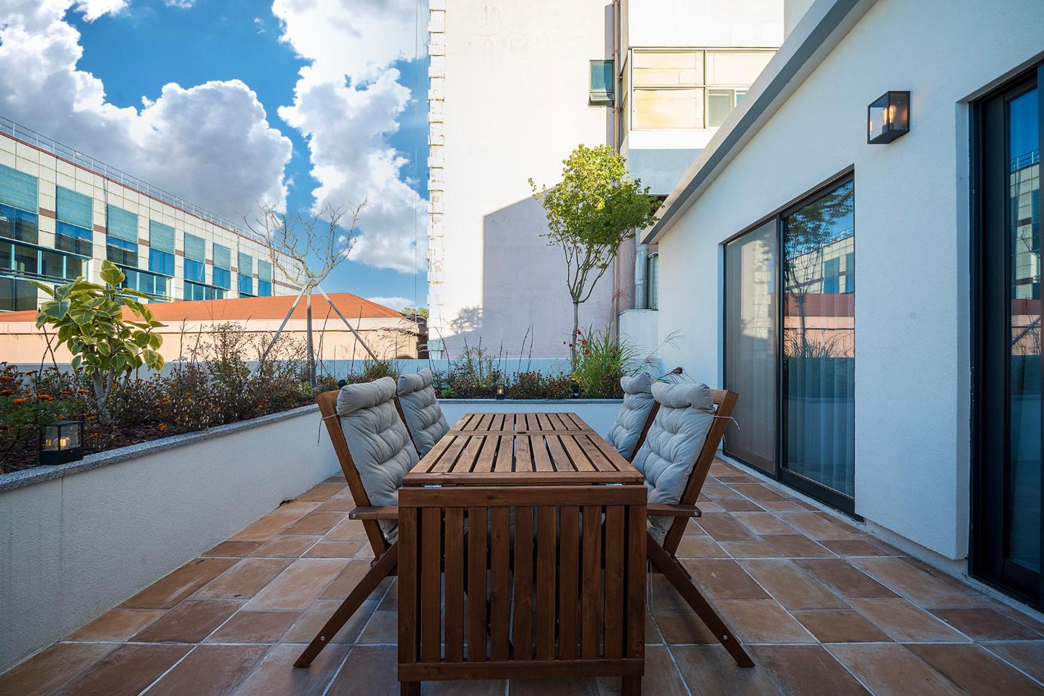 Suite with Terrace - Photo 14