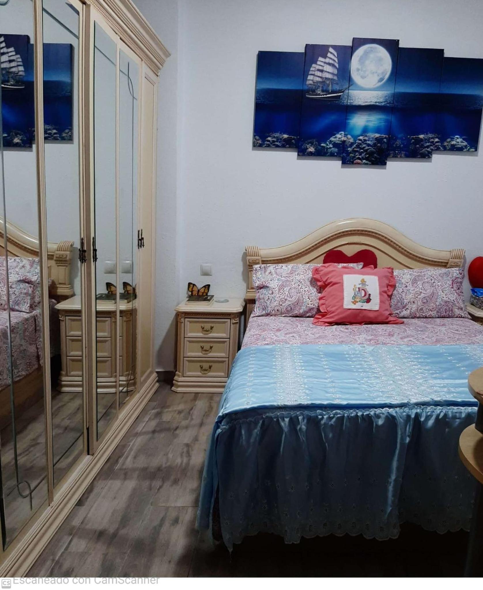 Habitación doble con baño compartido