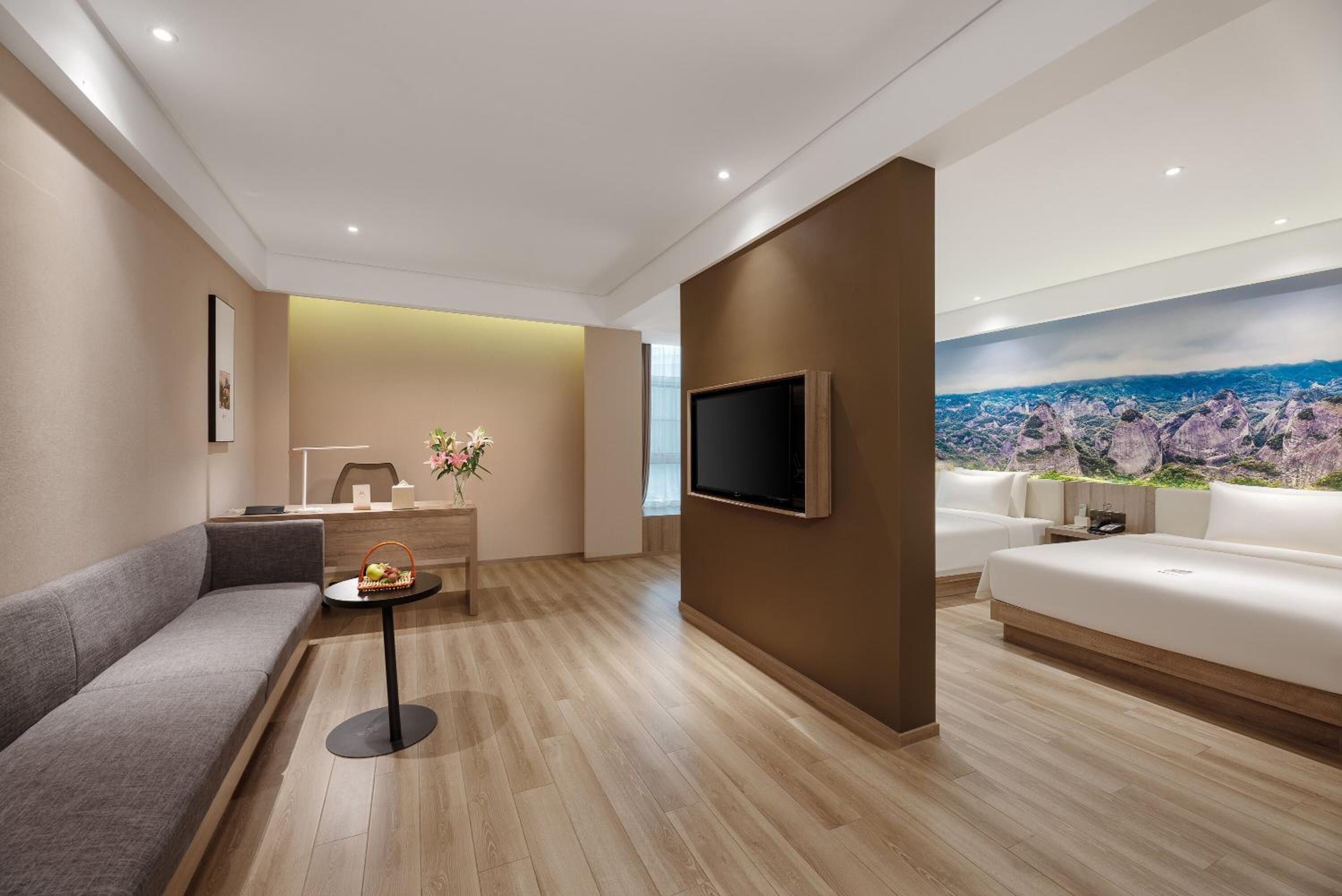 Superior Suite photo 2