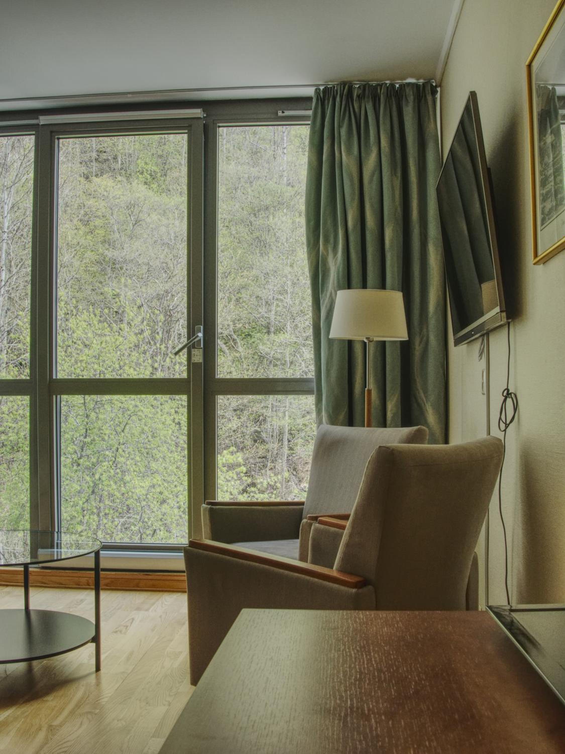 Superior Double or Twin Room with Mountain View photo 1