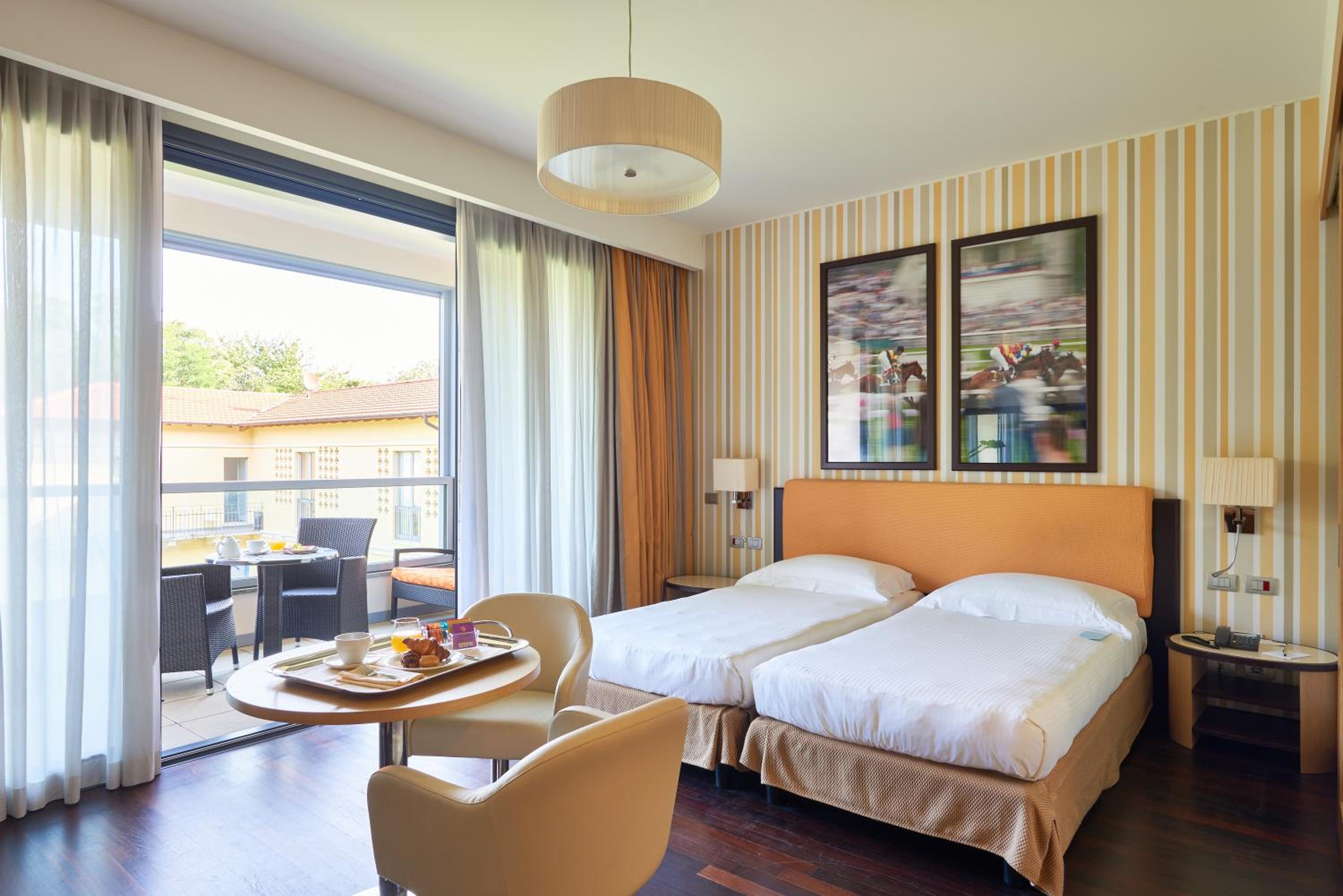 Double or Twin Room - Photo 1