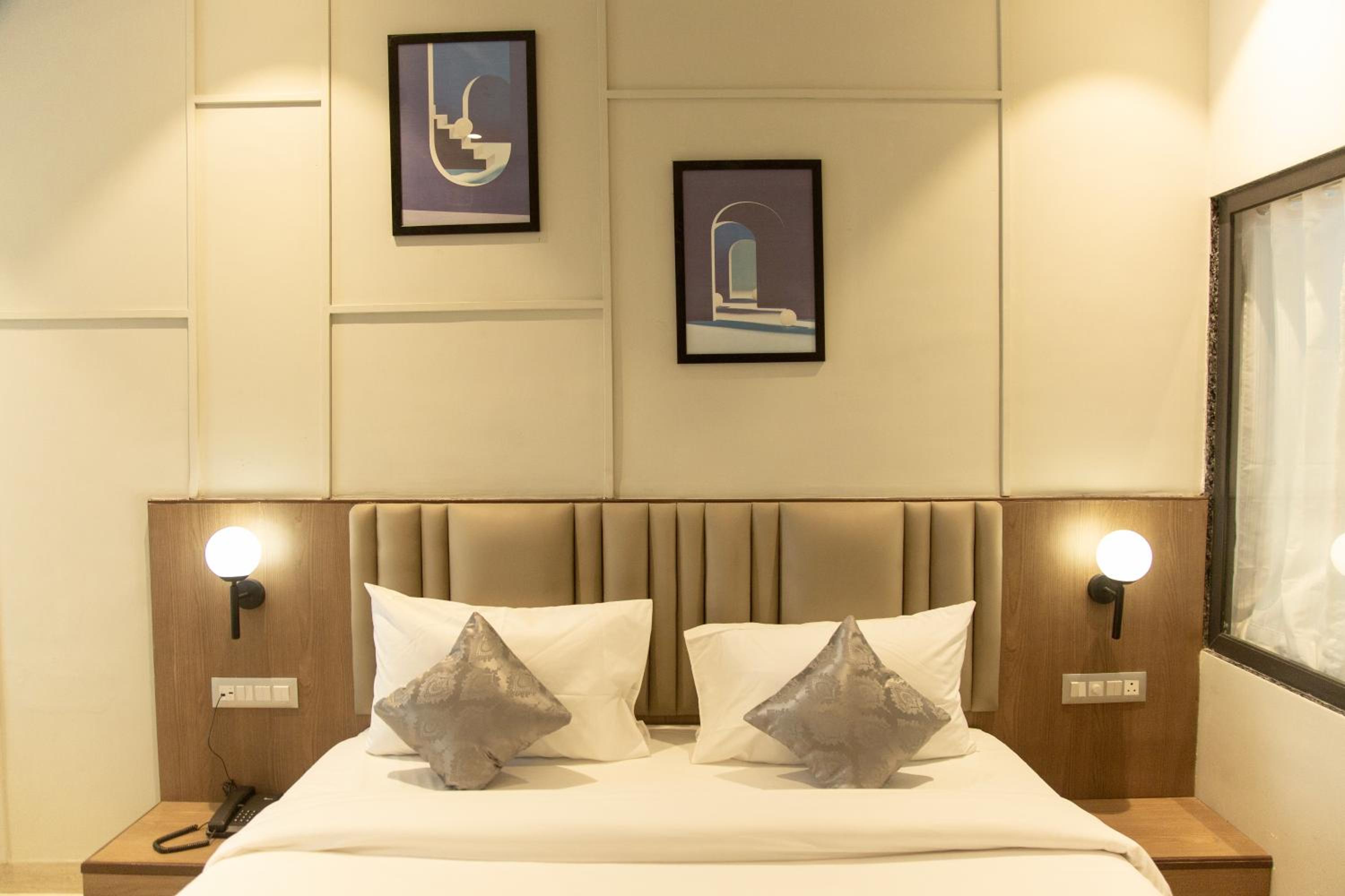 Executive Room - Photo 4