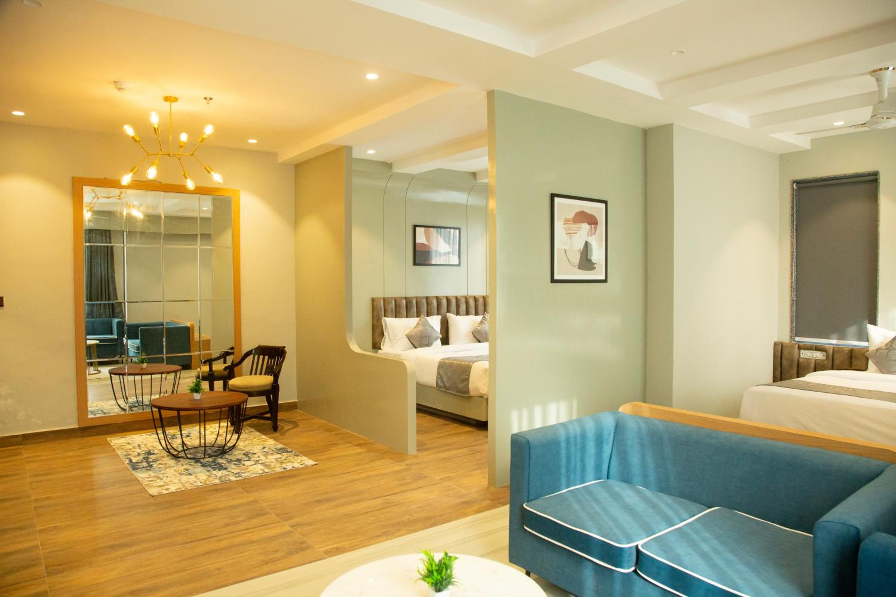 Family Suite - Photo 15