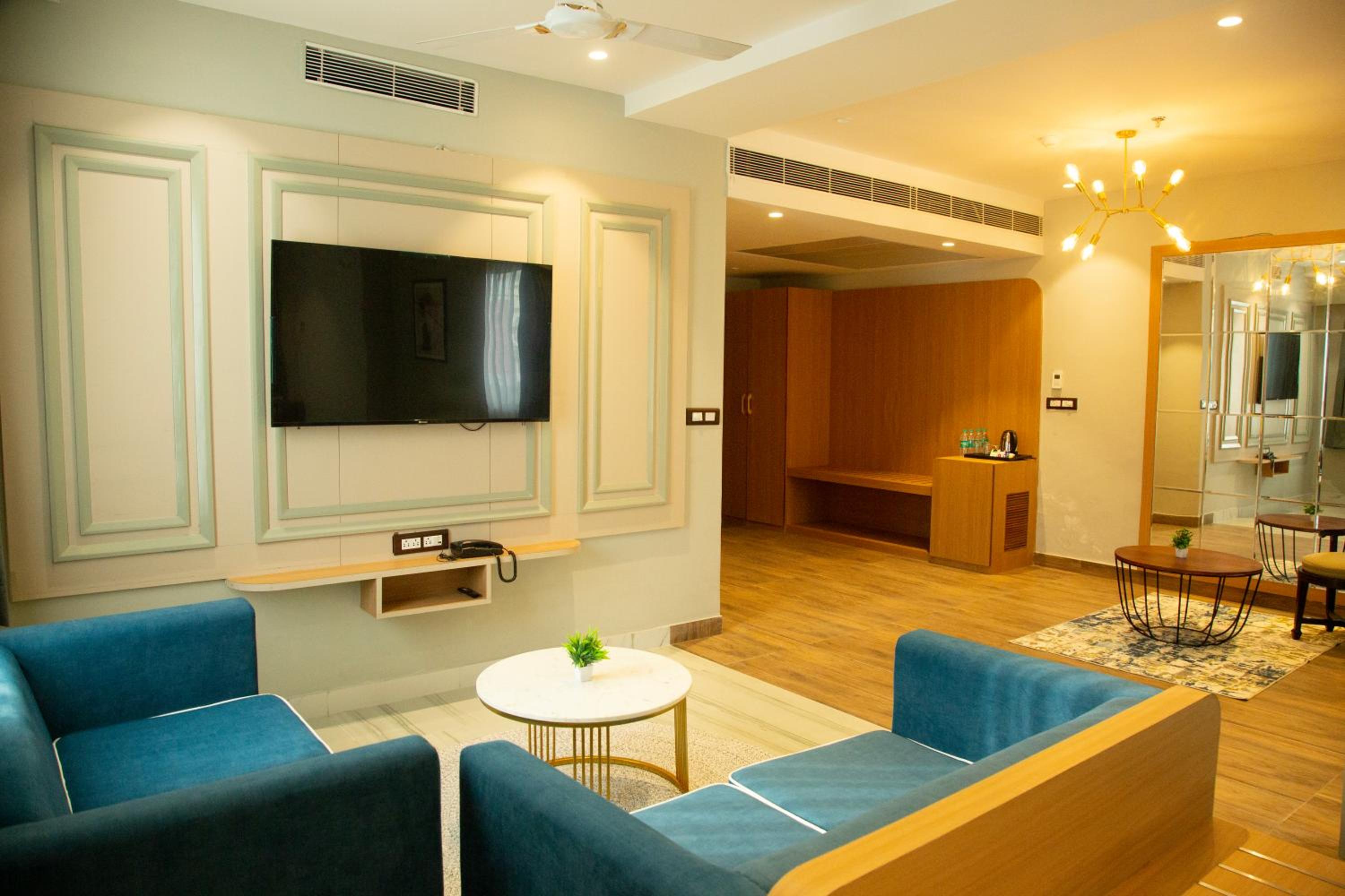 Family Suite - Photo 13