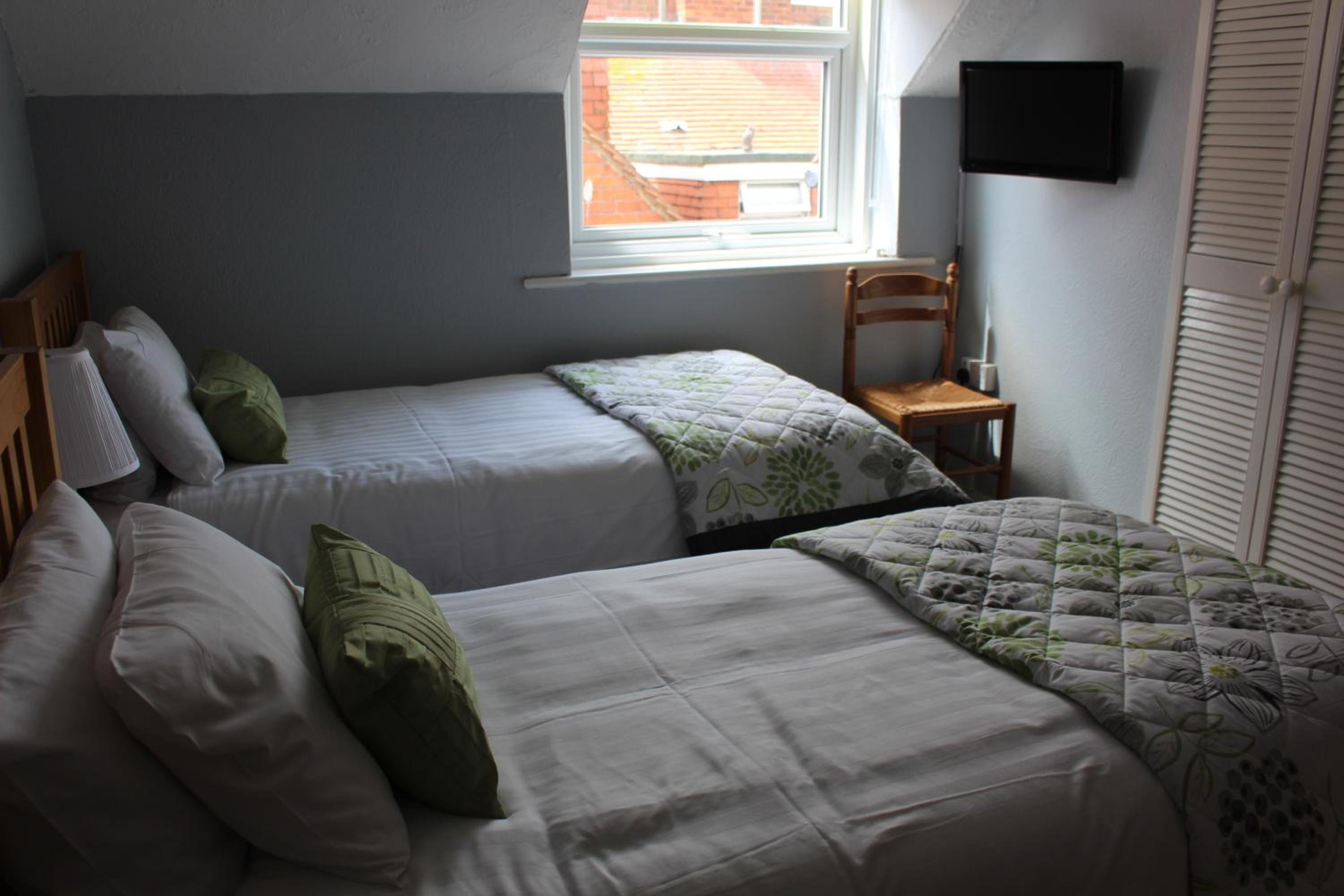 Standard Twin Room photo 1