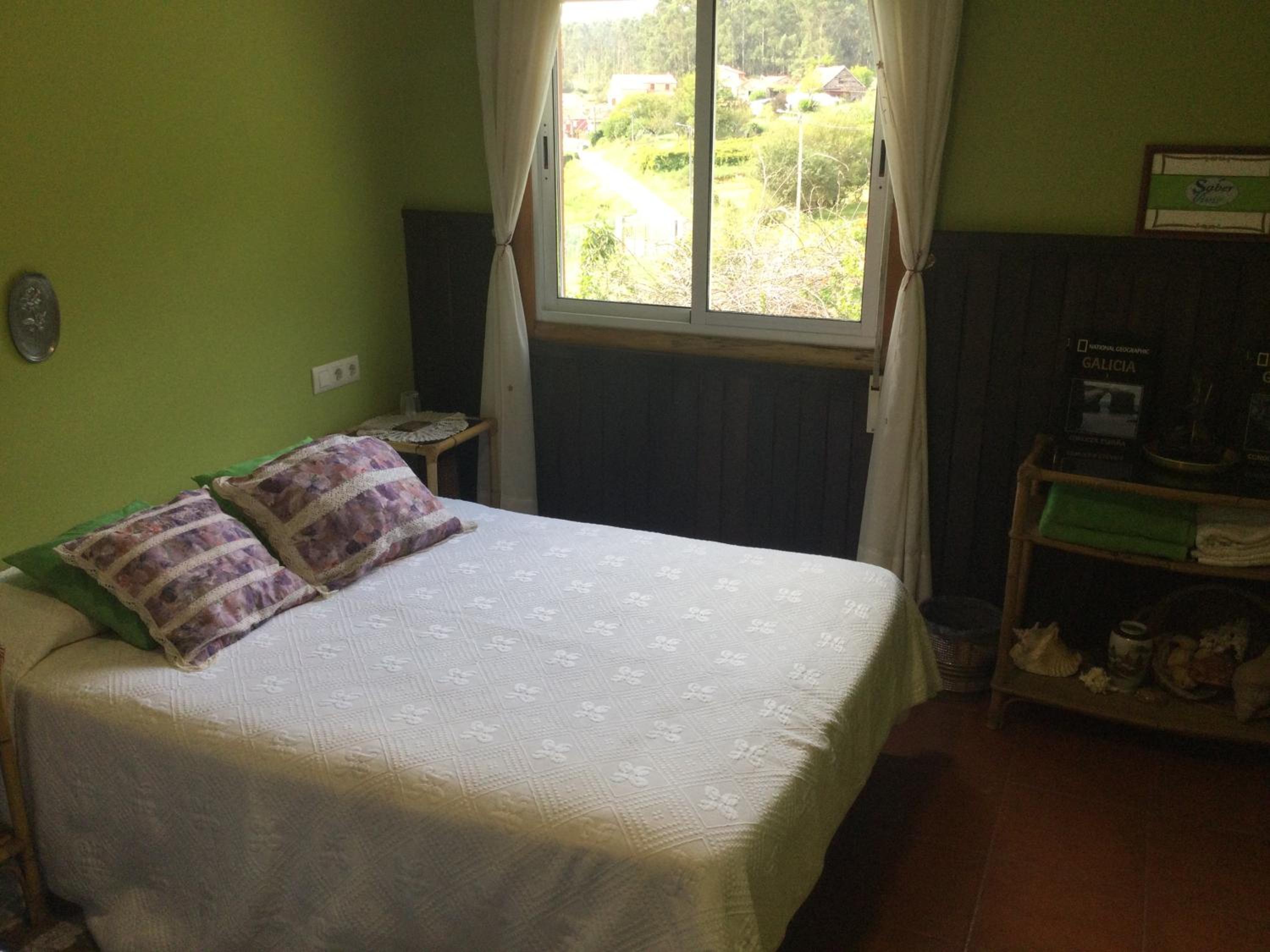 Habitación Triple con Vista a la Montaña