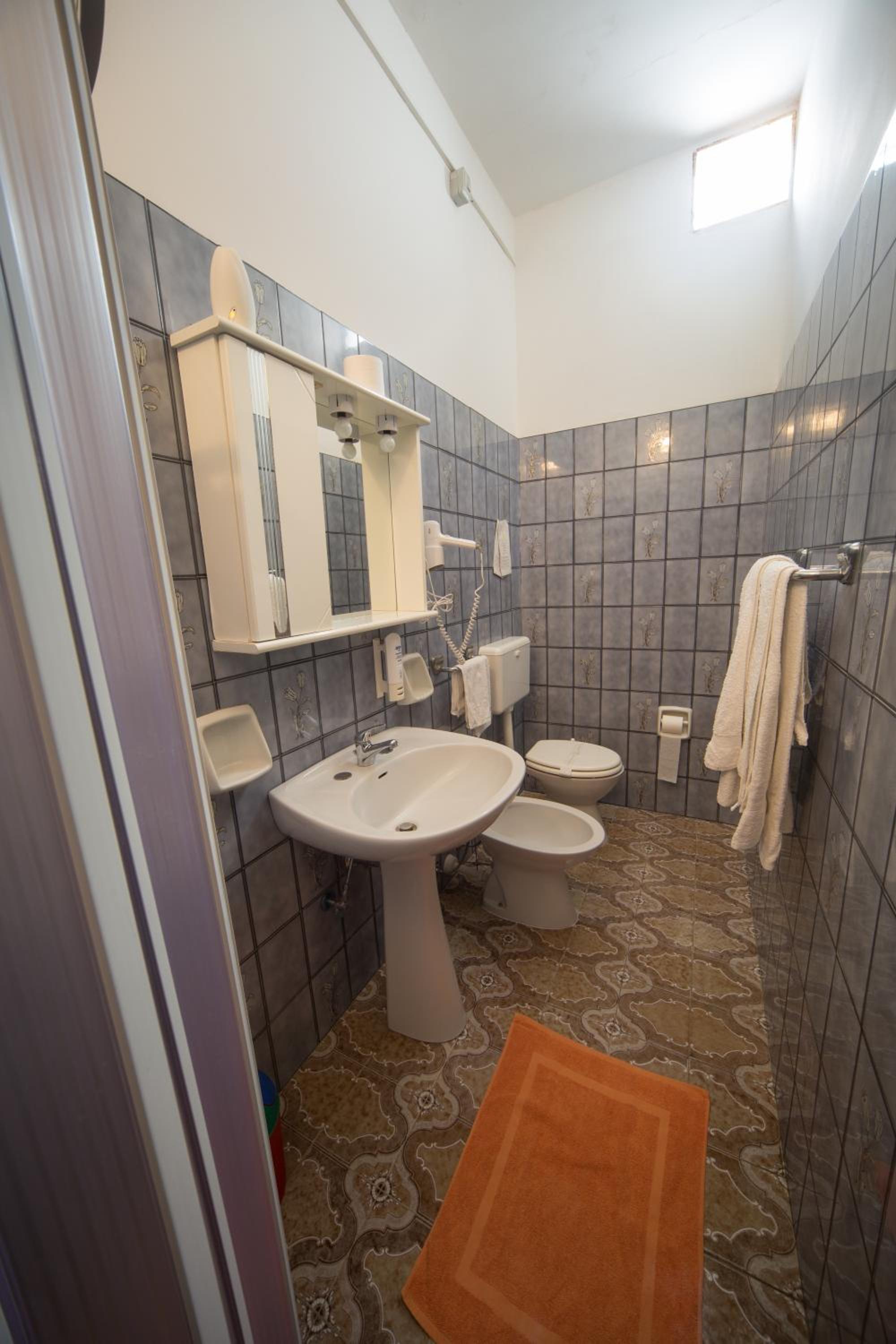 Triple Room - Photo 3