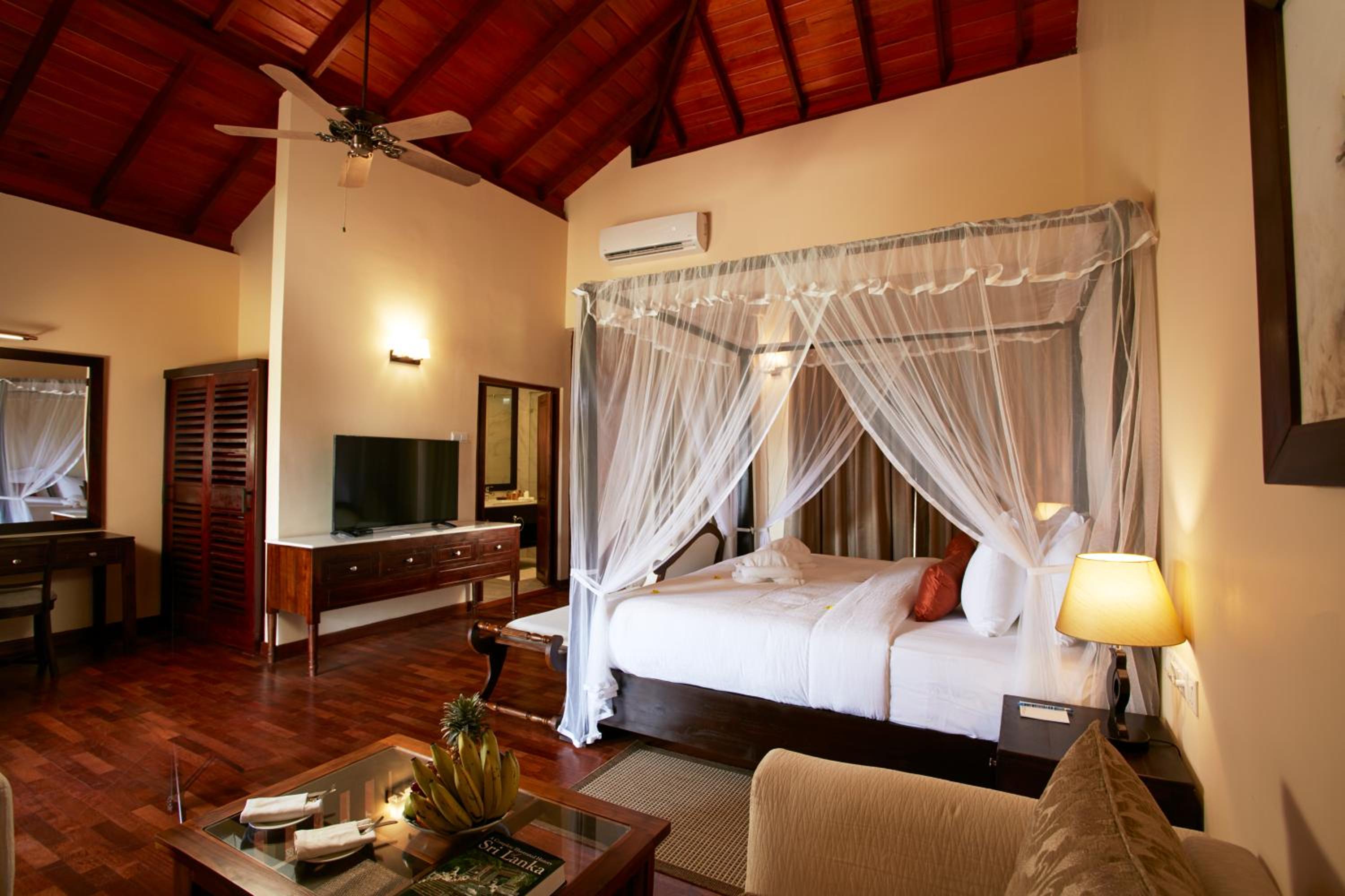 Premium Deluxe Room with Plunge Pool photo 2
