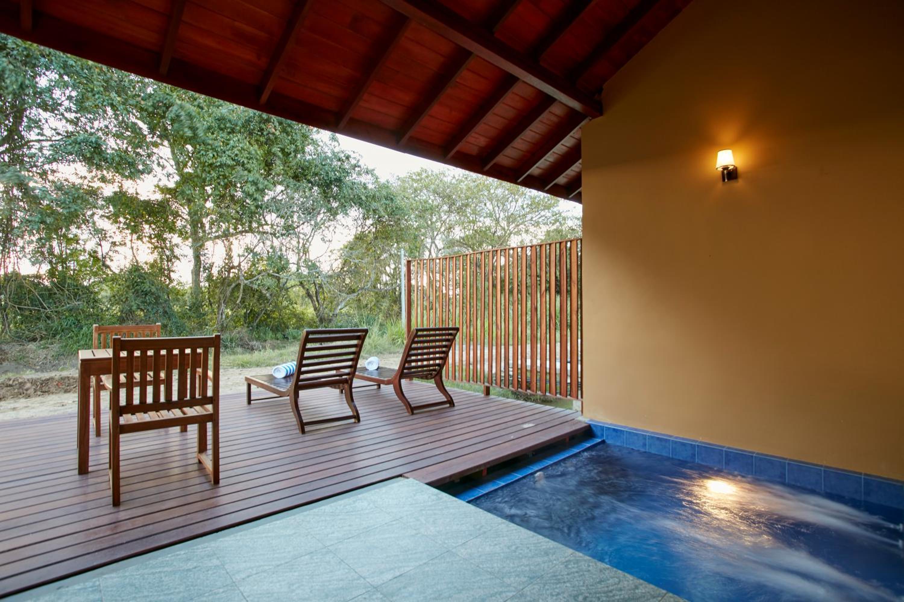 Grand Deluxe Suite with Plunge Pool photo 3